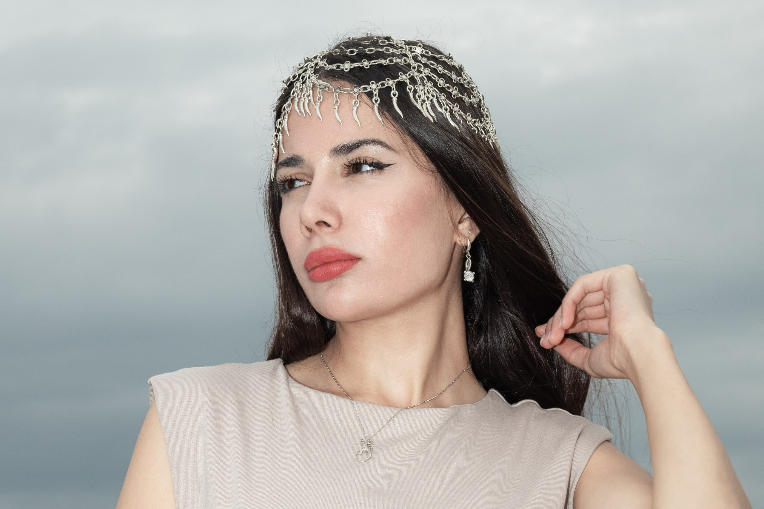 Женские портреты. Главная