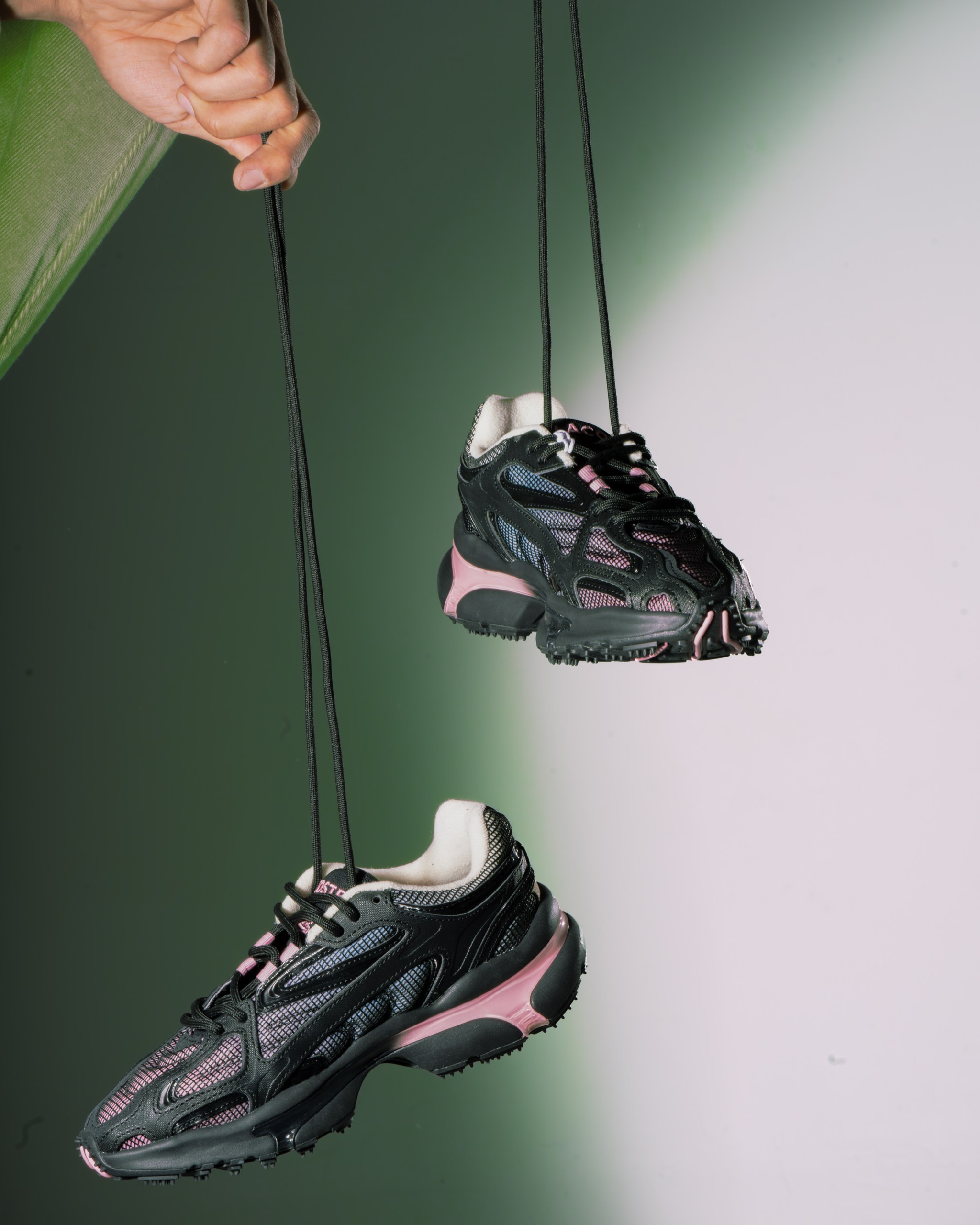 Clothes and jewelry. Berman Euginia