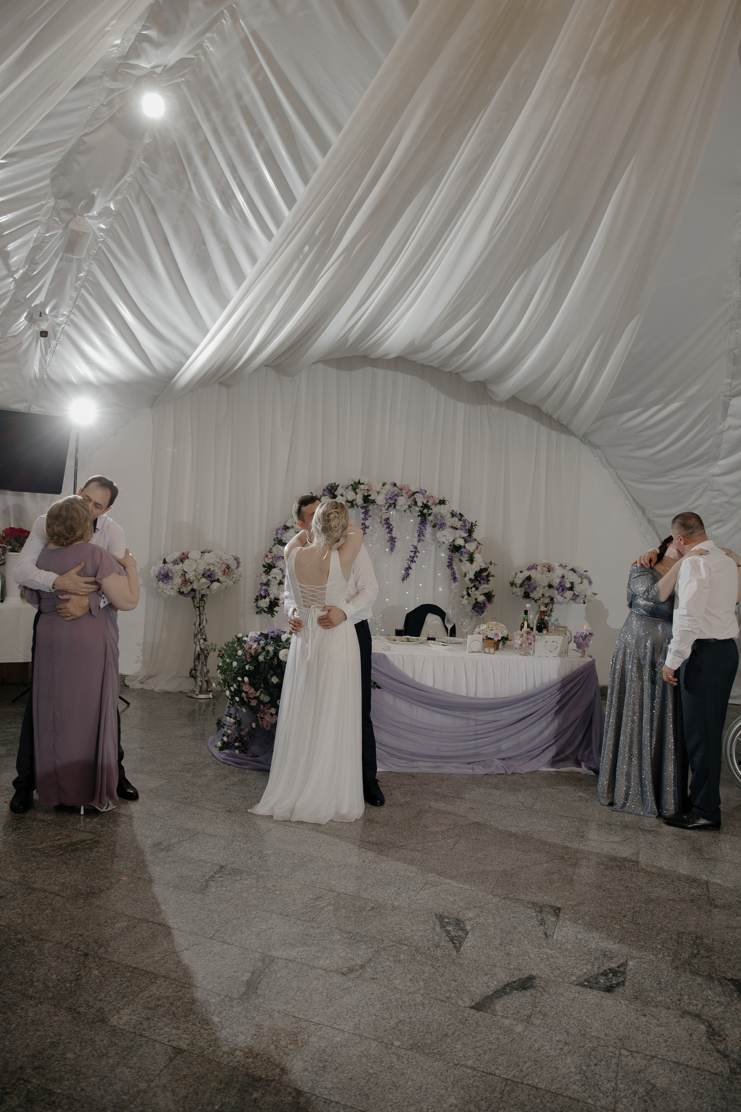 04.08.2024. RETOUCH-HOUSE