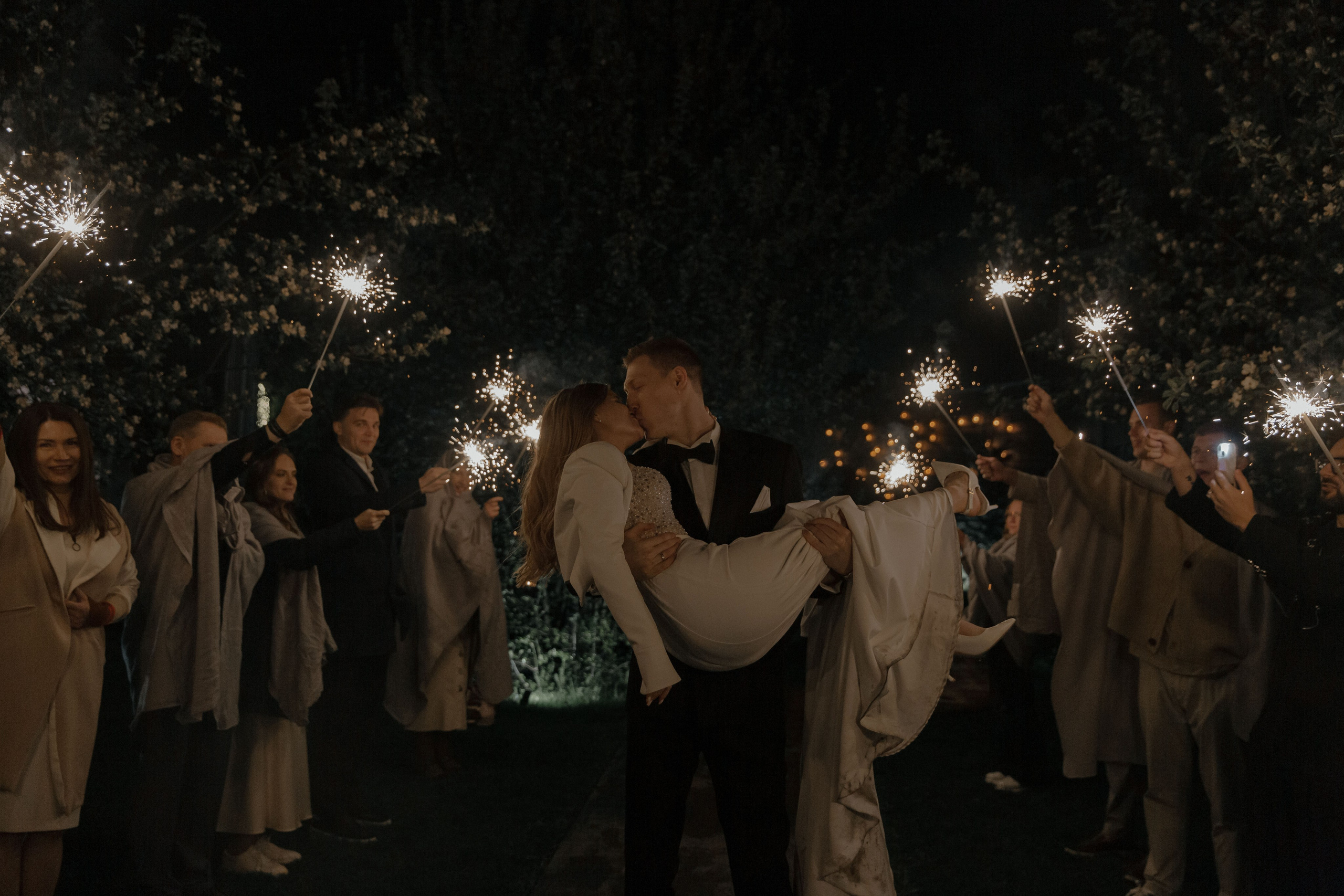 07.05.2024. RETOUCH-HOUSE