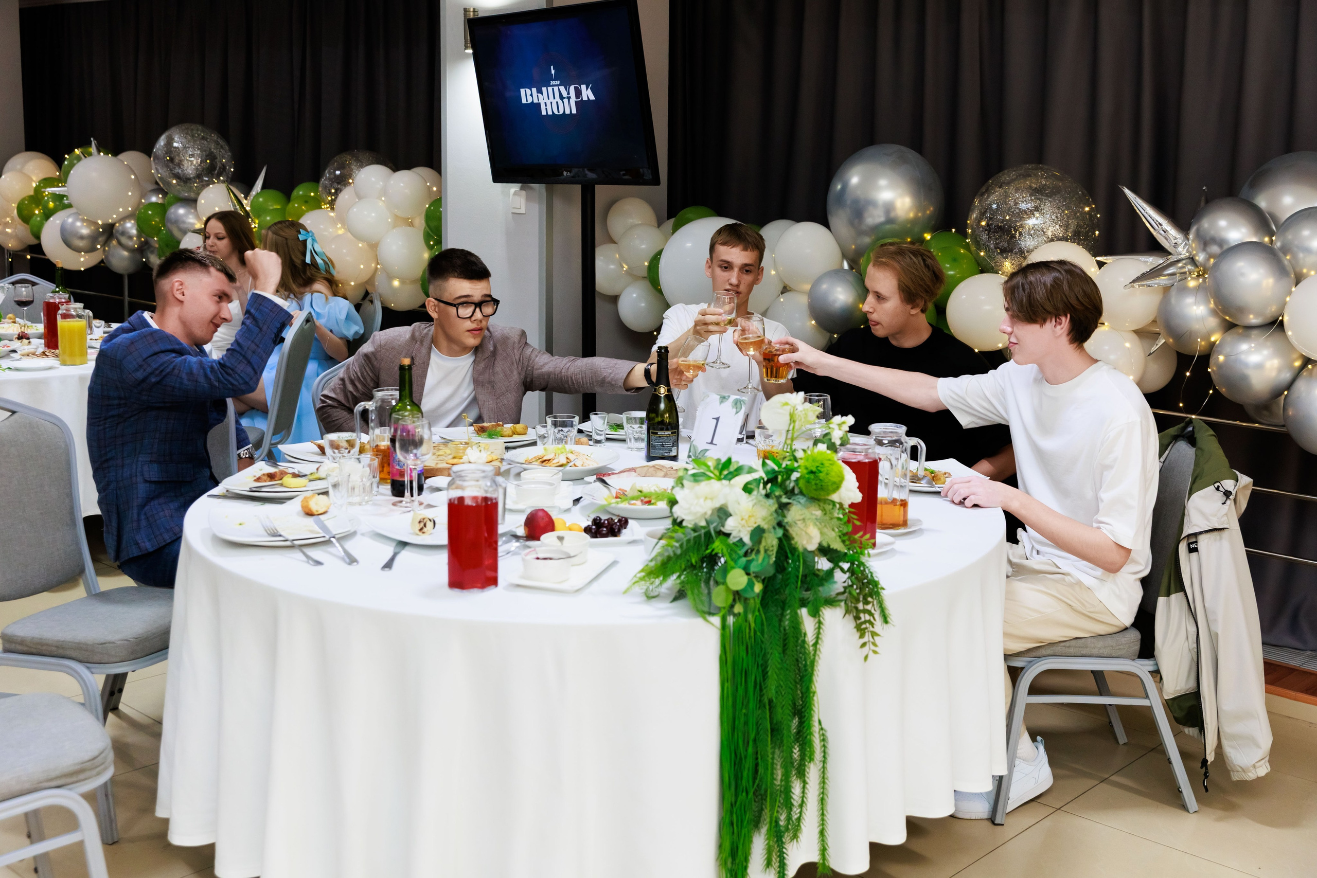 Выпускной 11 классов. Фотограф Новосибирск — Наталья Гресь