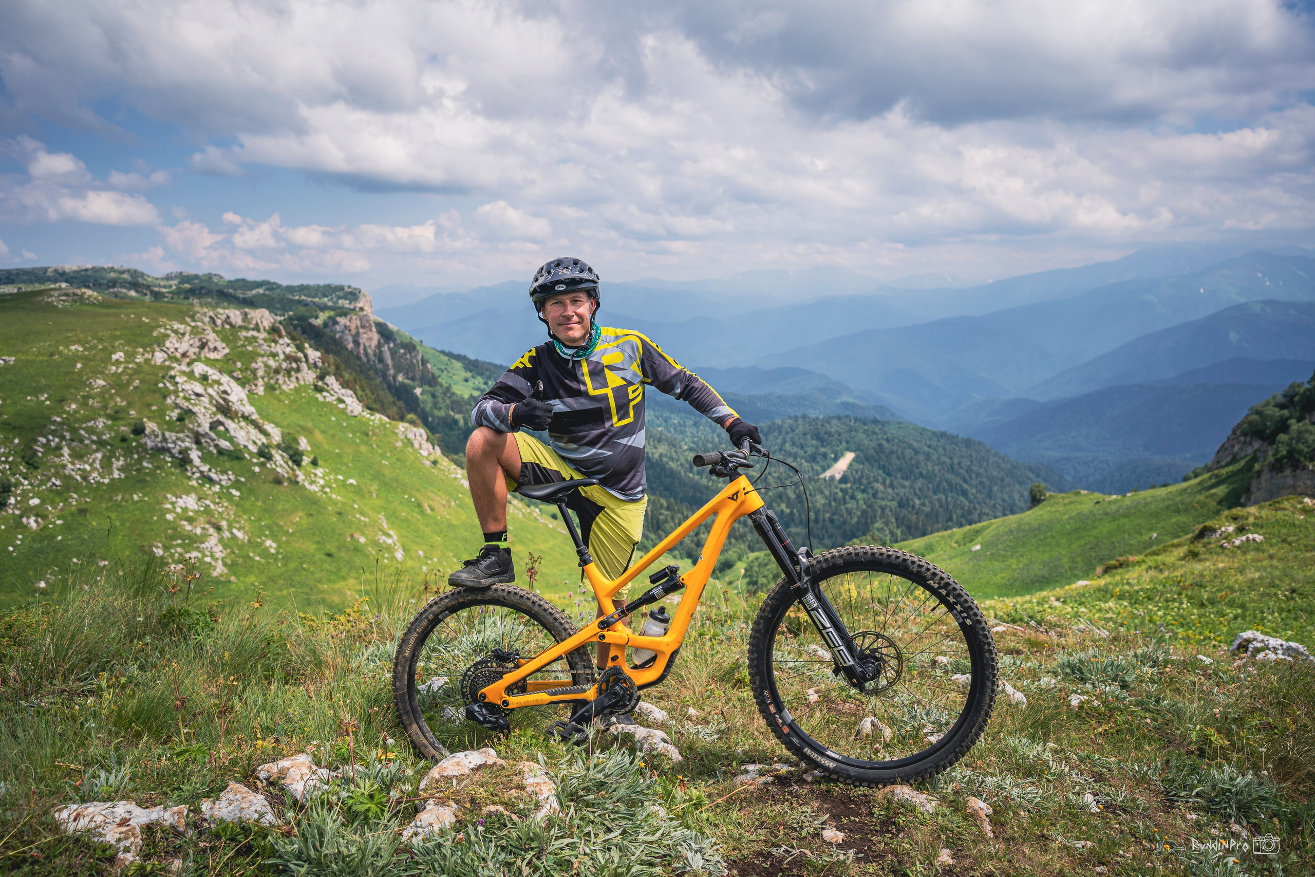 Велотур Велотридцатка 13 июля 2024 Ковальтур. Репортажный фотограф в Краснодаре Рындин Дмитрий