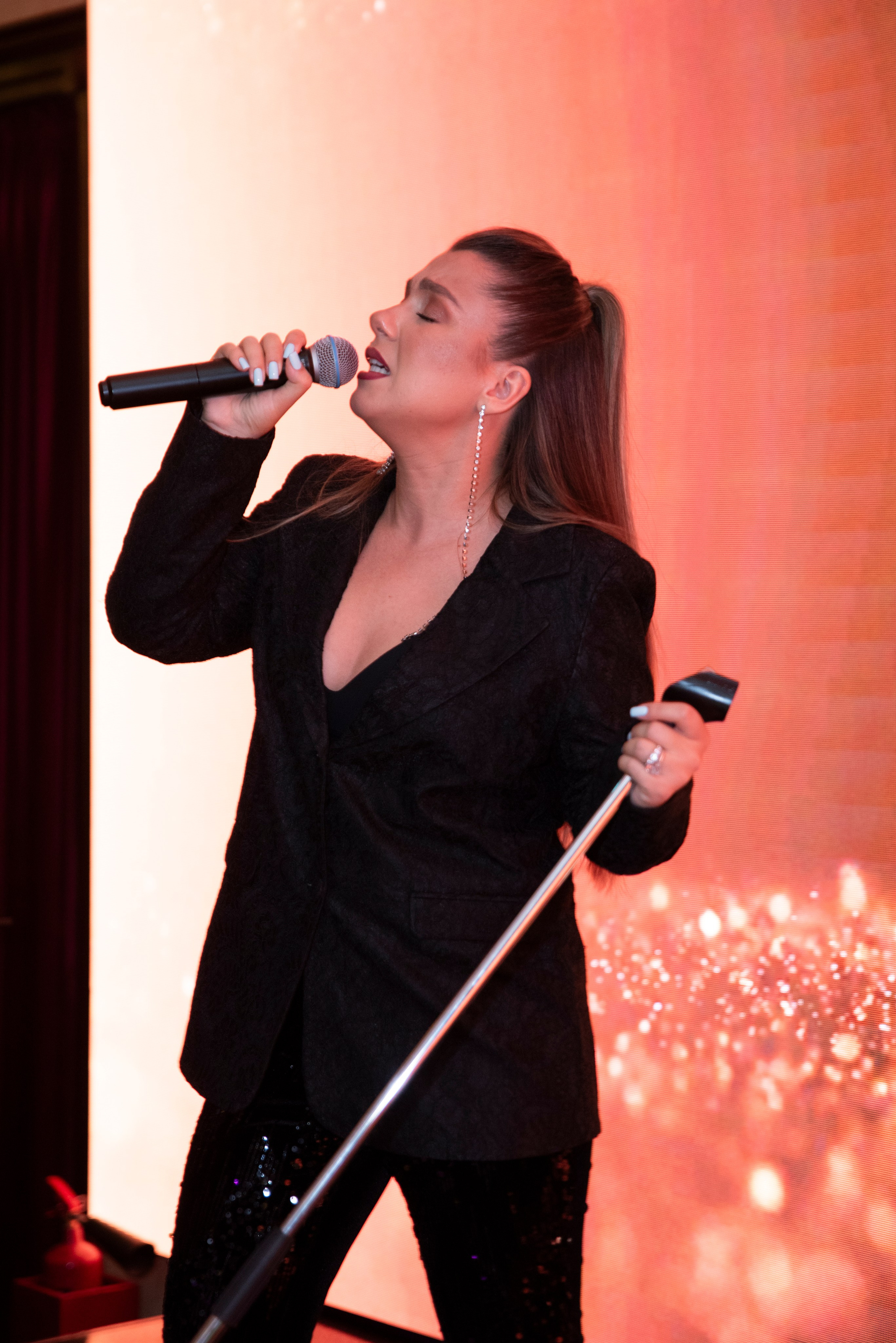 Певцы Ольга Холод и Виктор Кириллов в ресторане Pivaldi. Фотограф в Москве Безлюдов Михаил