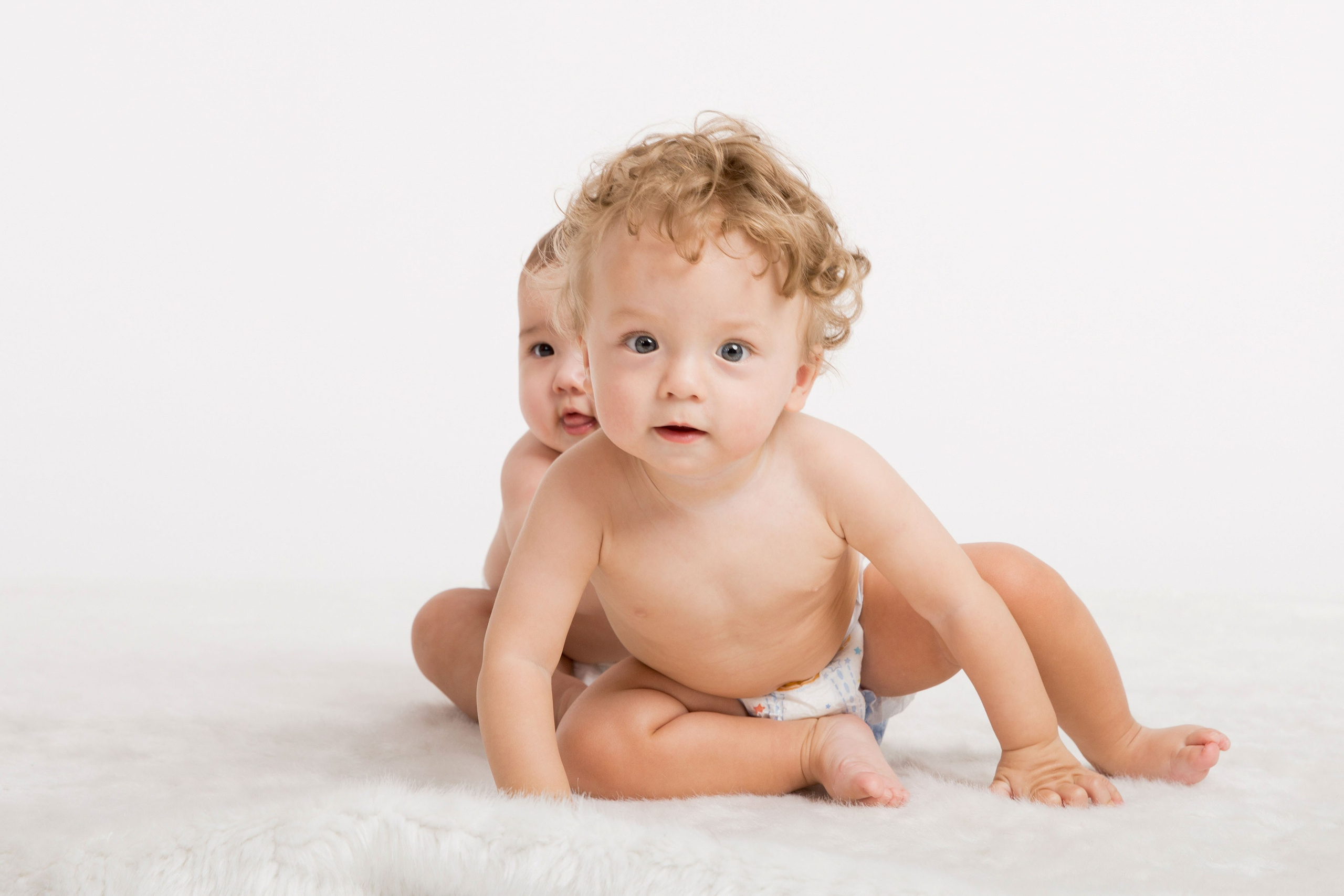 Новорожденные и младенцы. Фотостудия Алматы. Фотосъемка Алматы. Фотосессия Алматы. Фотокурсы. Обучение фотографии. Аренда студии