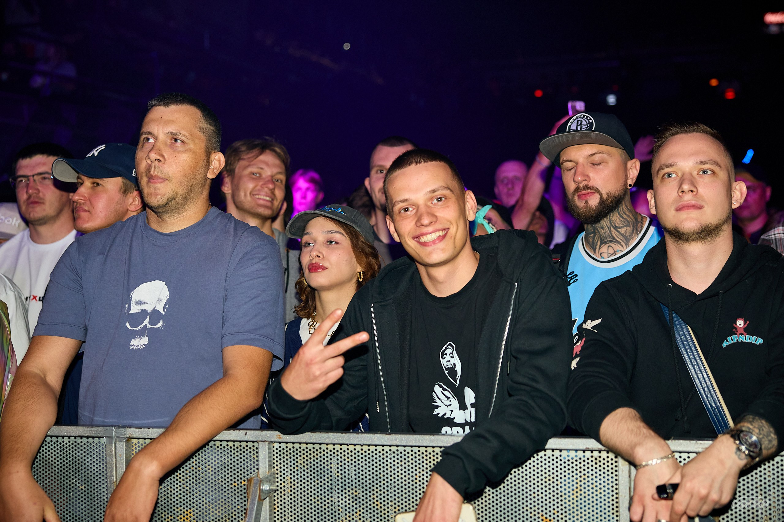 ONYX. Профессиональный фотограф в Екатеринбурге Юра Сахар