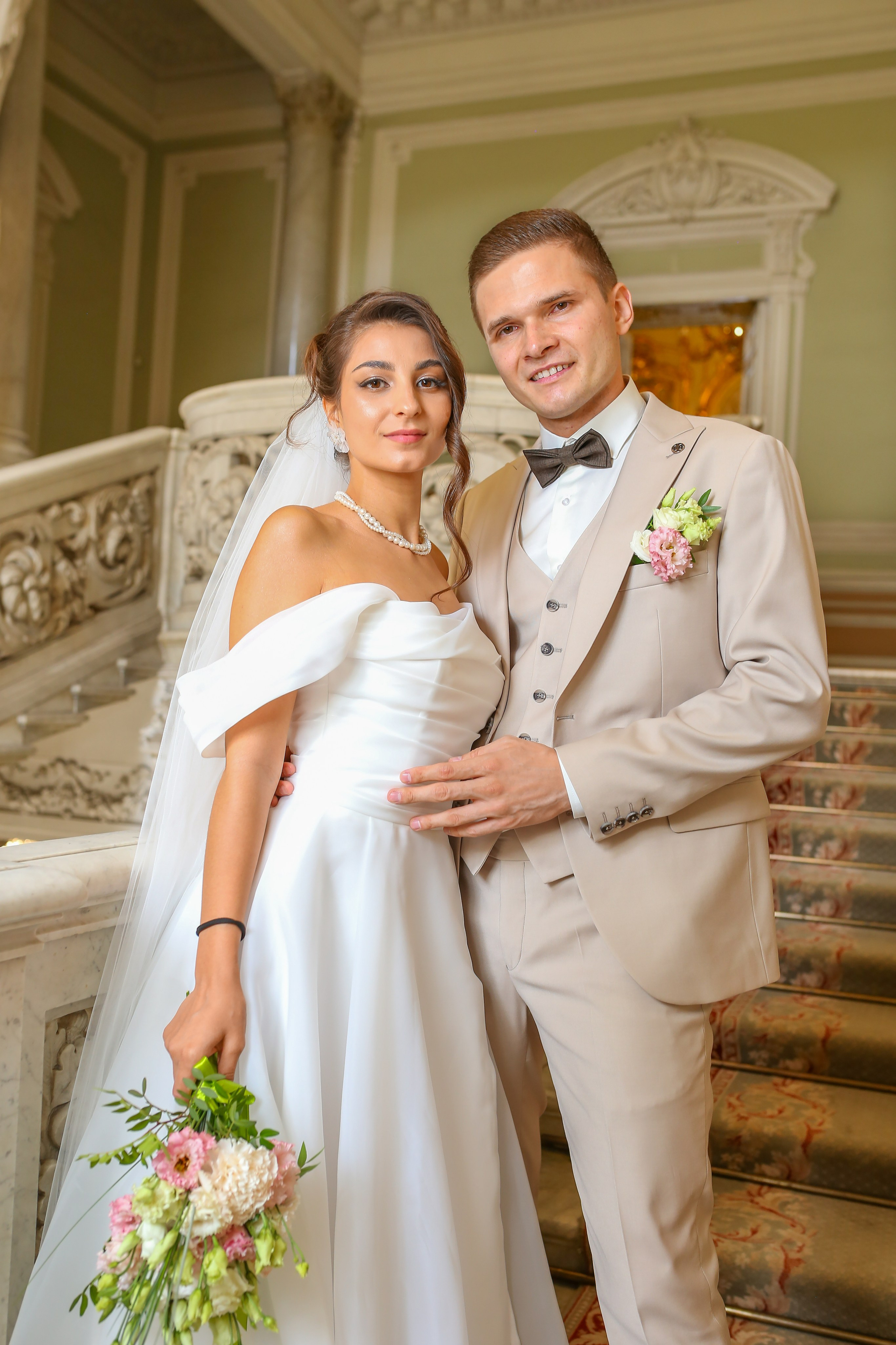 Классические кадры, во Дворце бракосочетания. Свадебный и Репортажный фотограф в Санкт-Петербурге