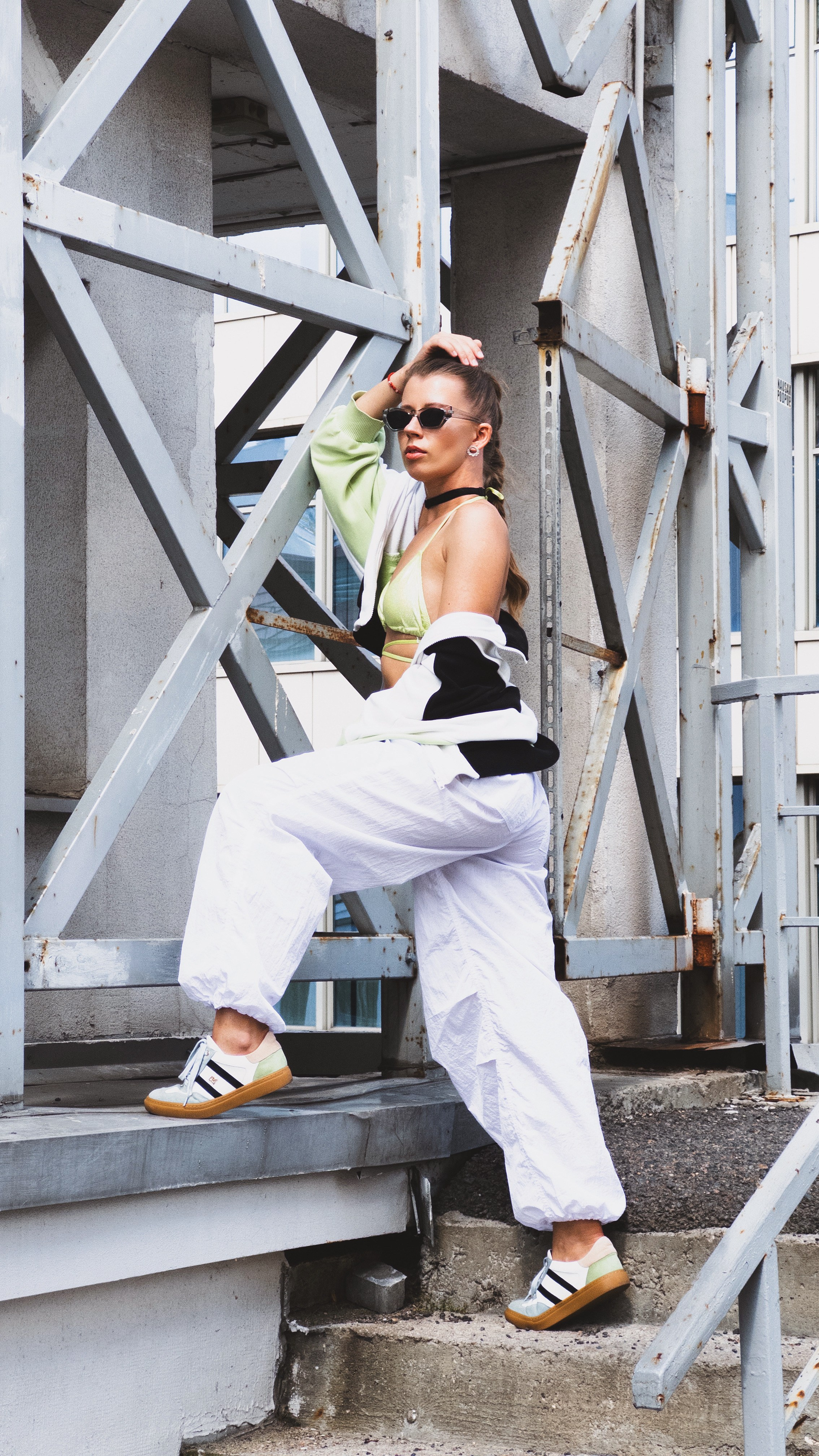 Юля, стрит съемка. Фотограф в Минске Света Григорьева