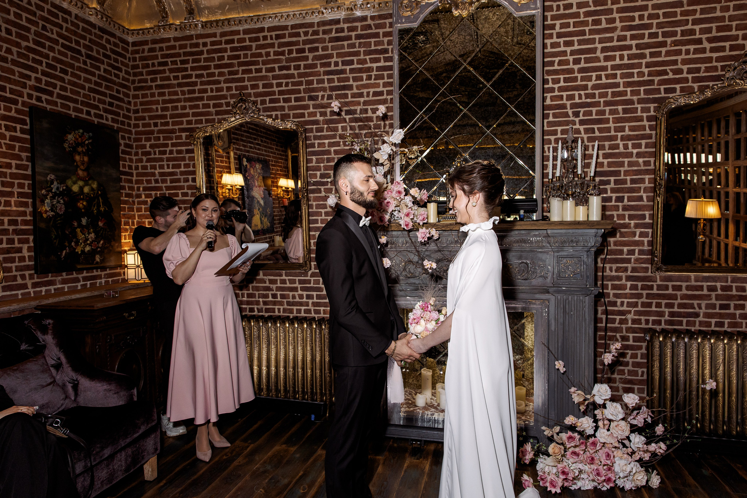 Свадебная выставка. Свадебный и семейный фотограф в Челябинске Юлия Ишимова