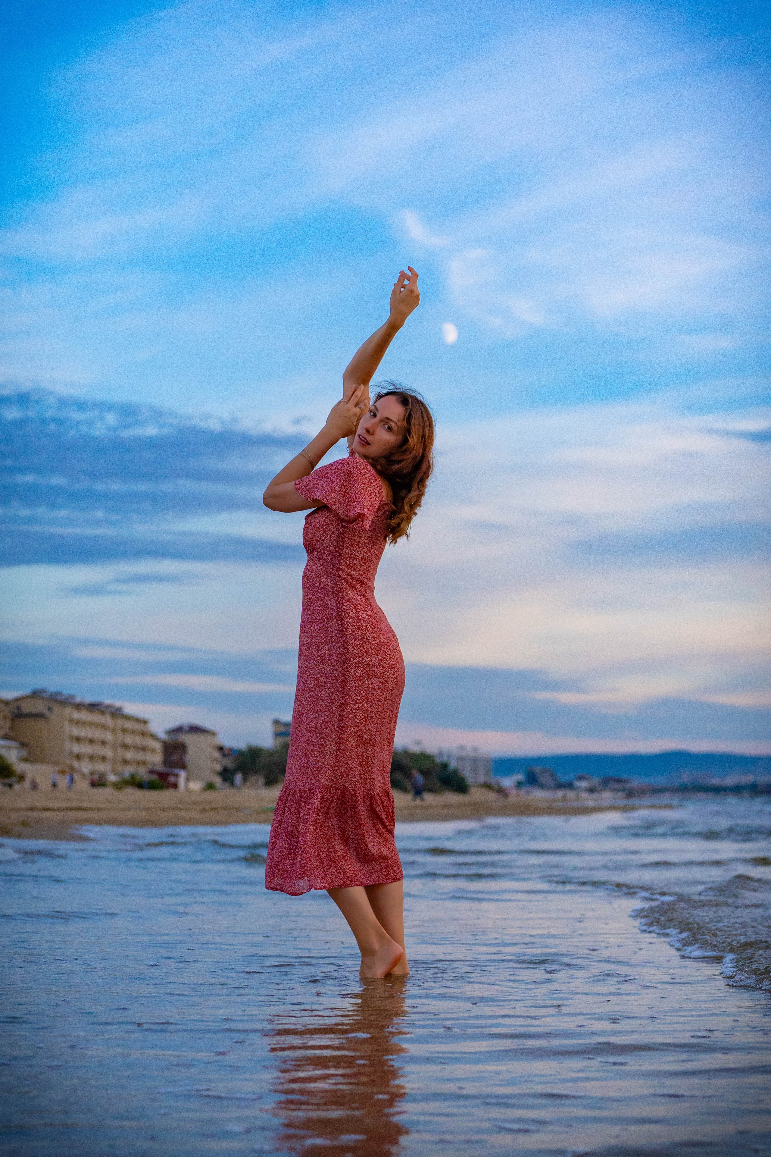 Фотоссесия в Анапе на пляже в октябре. Семейный и детский фотограф Екатерина Черняева. Снимаю портреты, love story, фотопрогулки, работаю на улице, в кафе, студии, дома у клиента