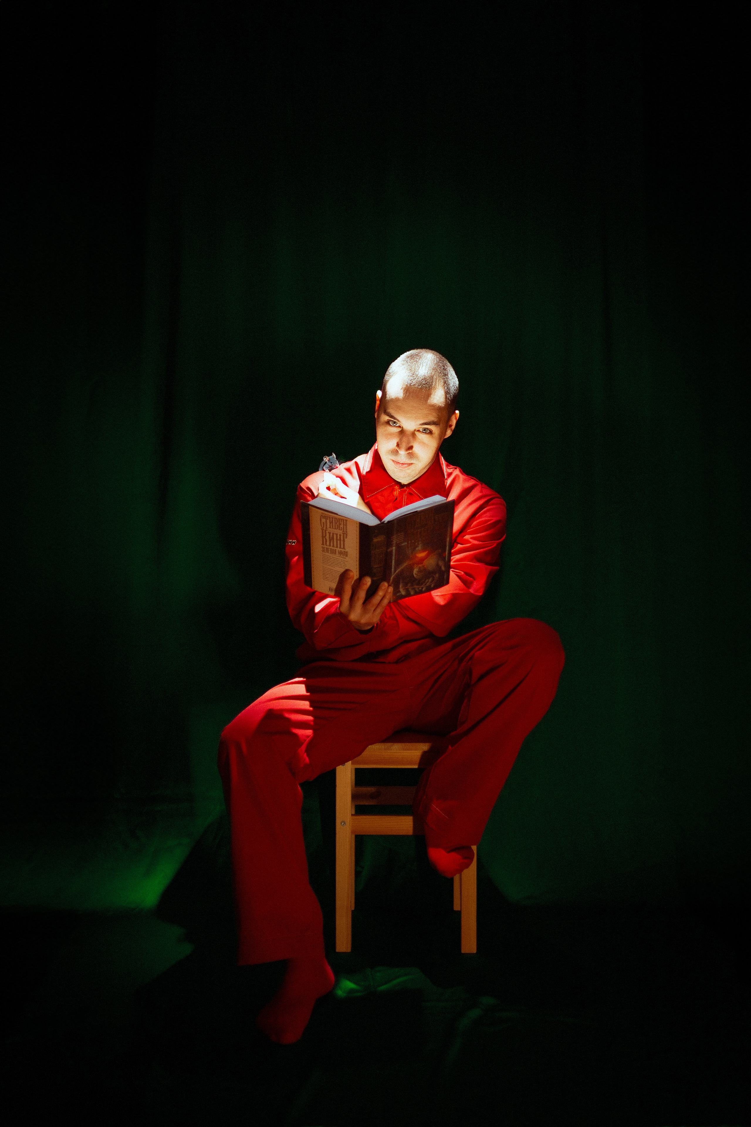 Повелитель страниц. Александр Атлес Фотограф