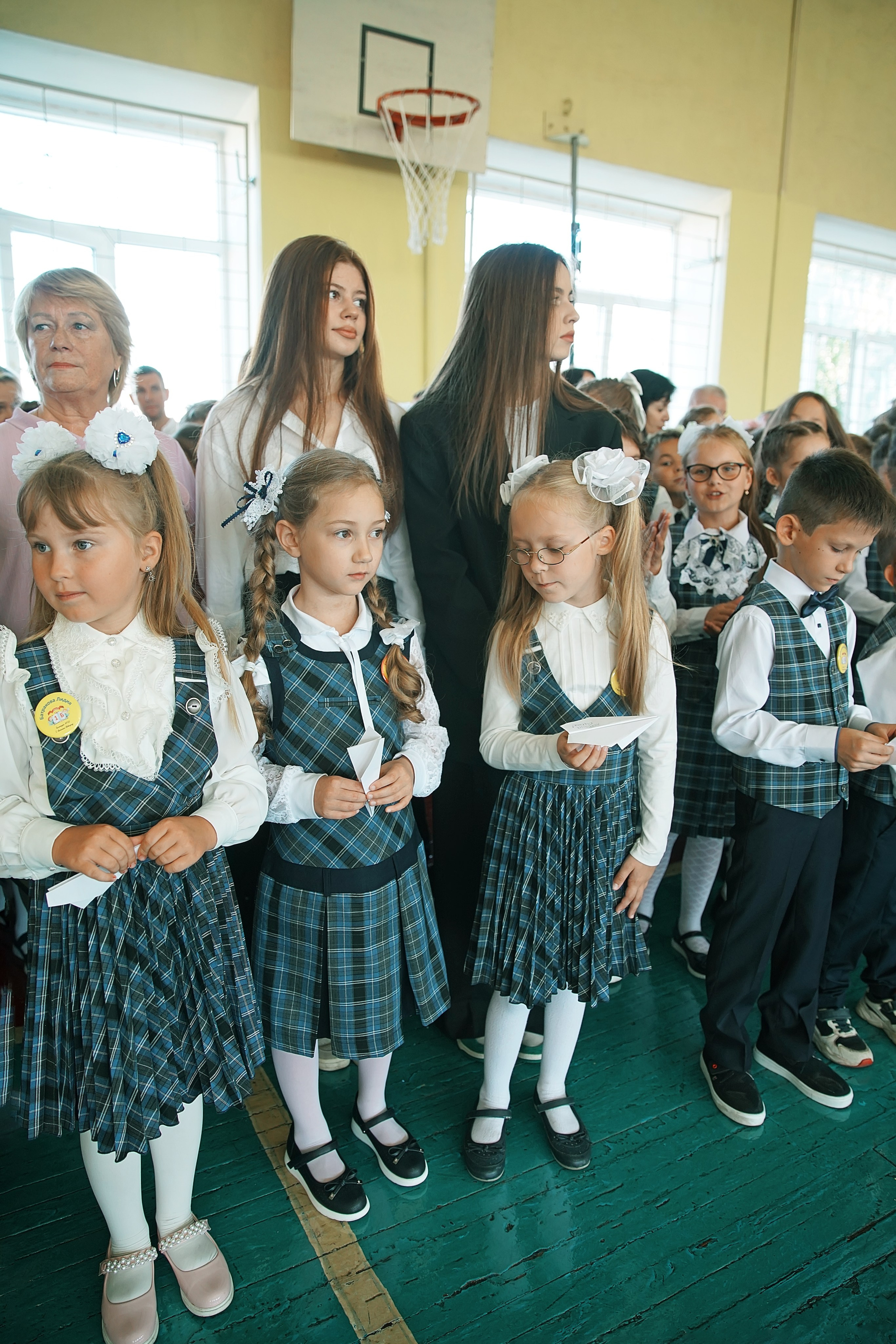 Первый класс линейка, в классе, портреты. Семейный и детский фотограф в Нижнем Новгороде