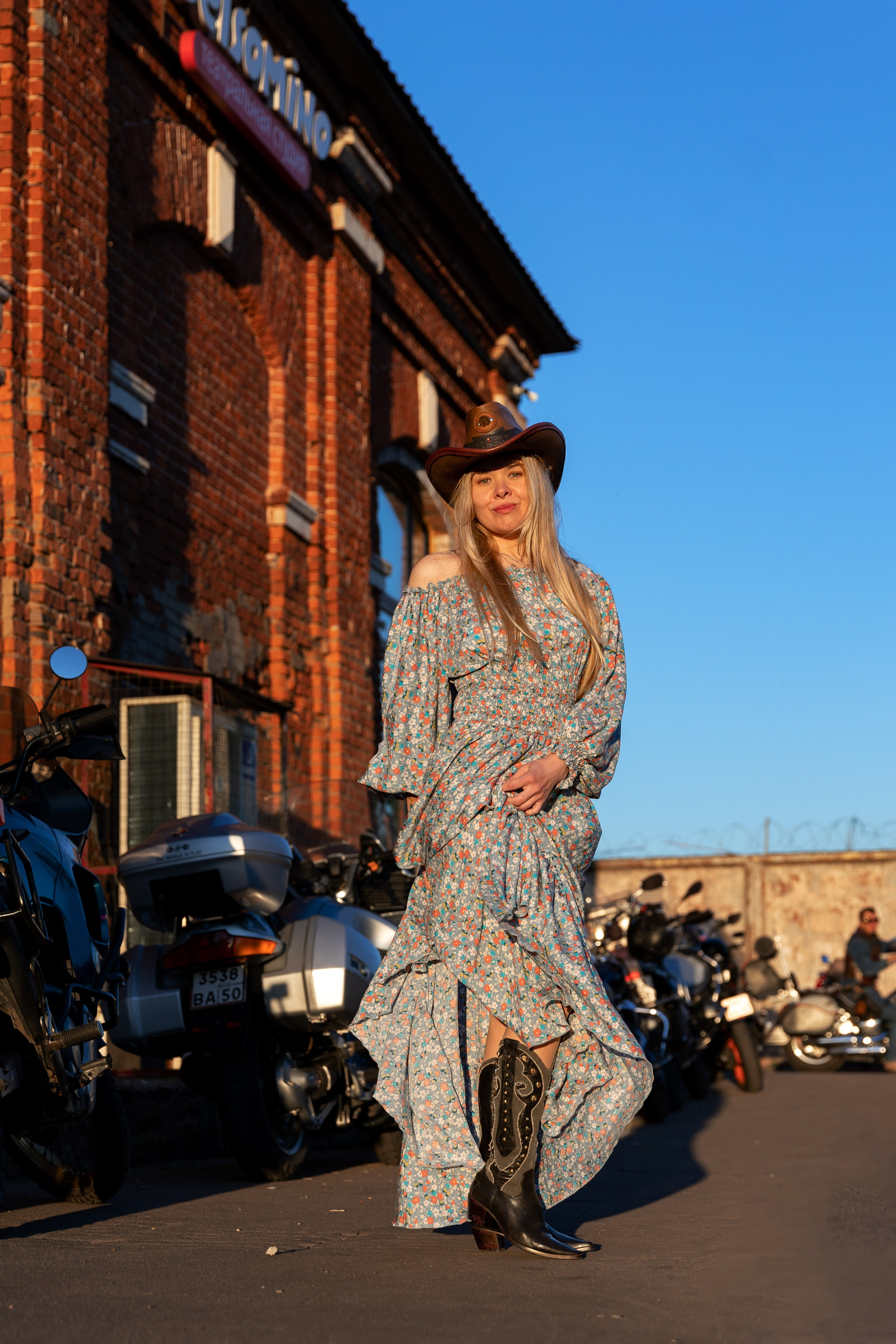 Вестерн. Русский рок. Стилизованная съемка