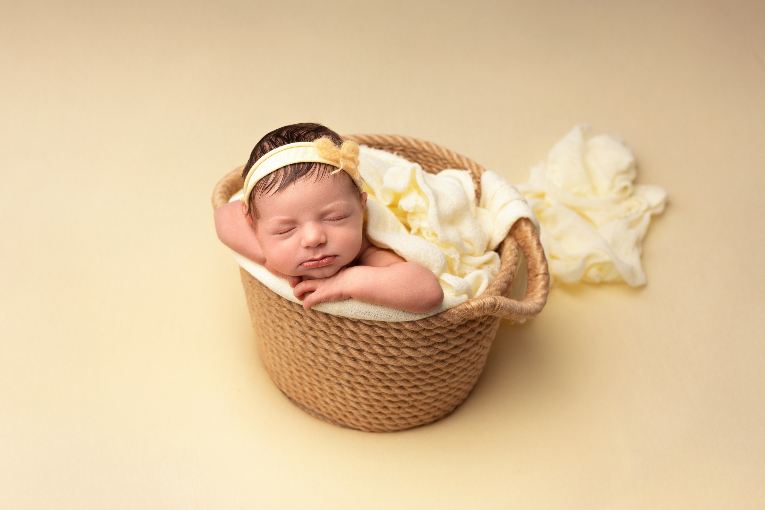 Newborn девочки. Фотограф новорожденных Модяева Ирина