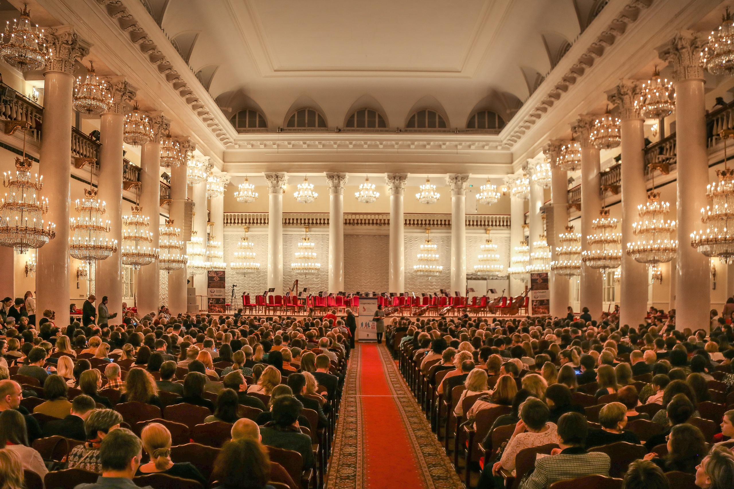 Музыкальные признания. Дарья Письменюк / Darya Leitstern — фотограф, музыкант, журналист, путешественник