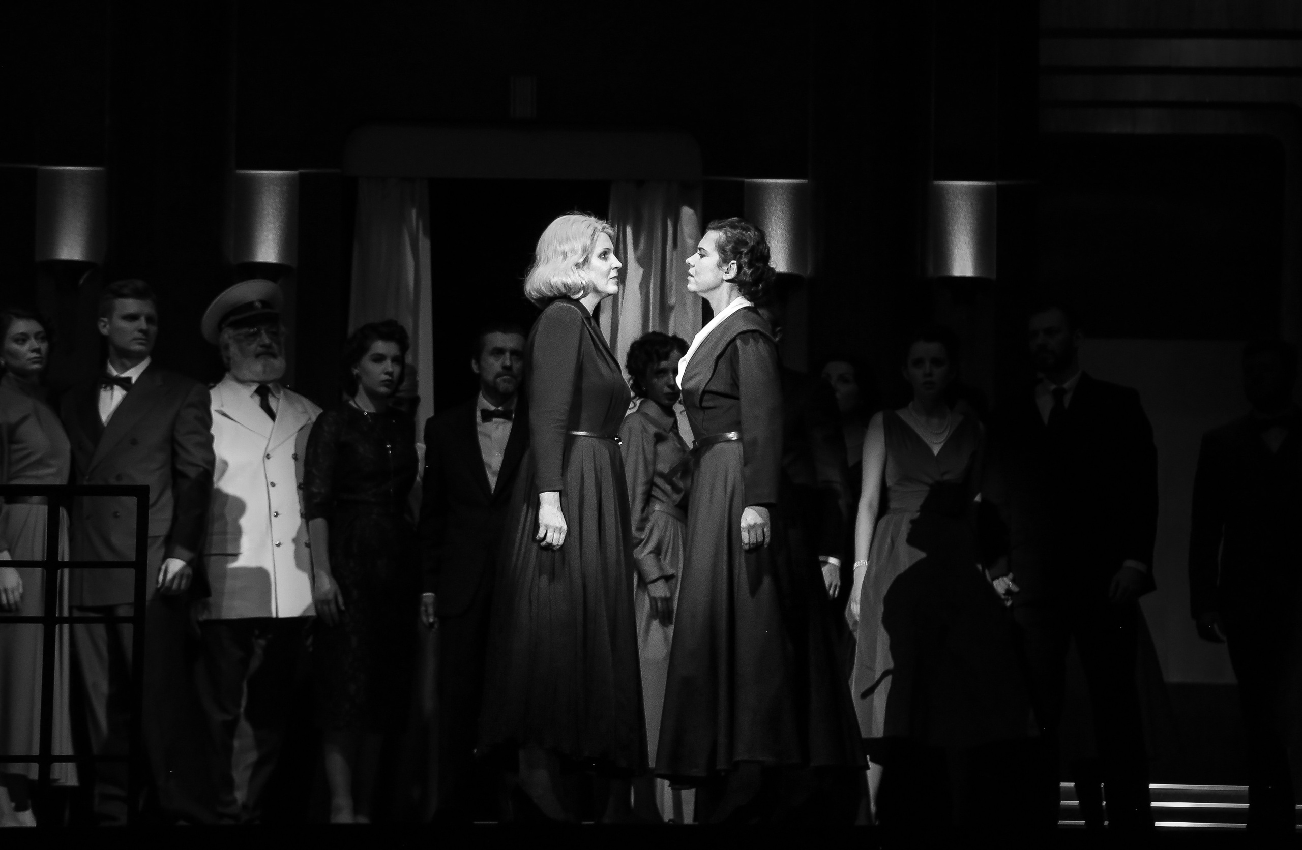 Возвращение Вайнберга и встреча двух «Пассажирок» в Москве. Дарья Письменюк / Darya Leitstern — фотограф, музыкант, журналист, путешественник