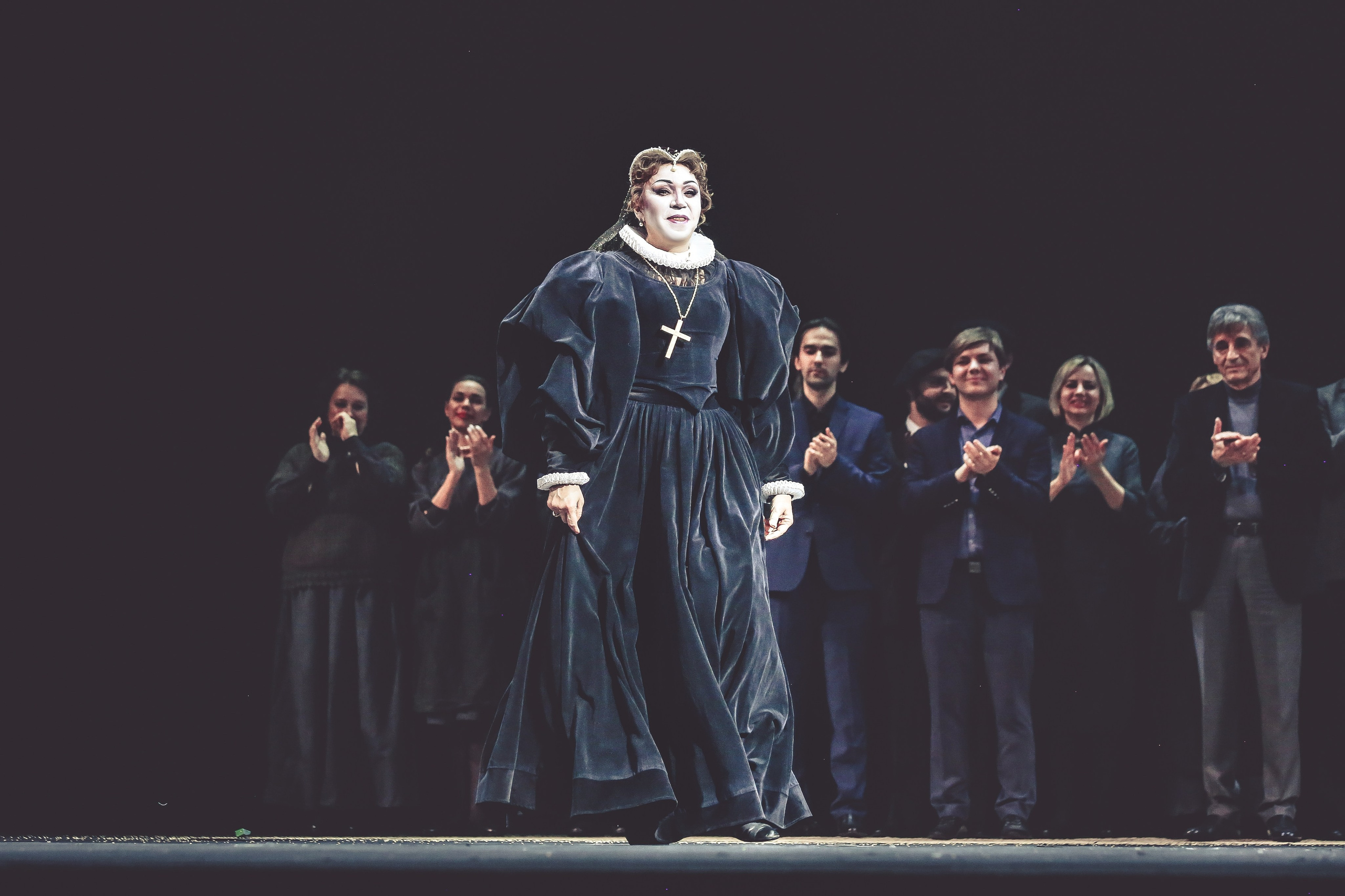 «Влюбленный дьявол» Александра Вустина в МАМТе. Дарья Письменюк / Darya Leitstern — фотограф, музыкант, журналист, путешественник