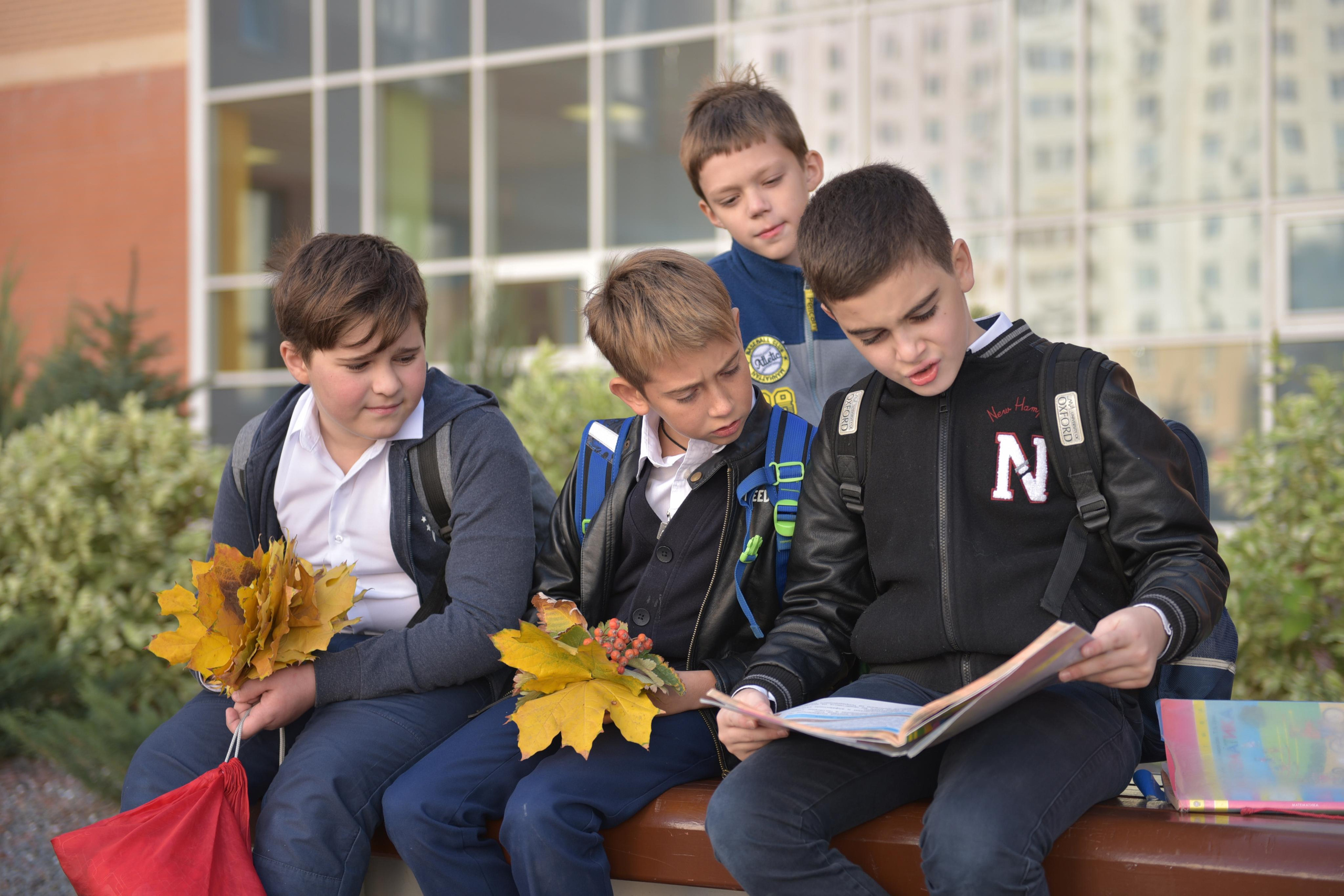 ШКОЛЬНЫЕ СЪЁМКИ В МЛАДШИХ КЛАССАХ. Фотограф в Ростове на Дону