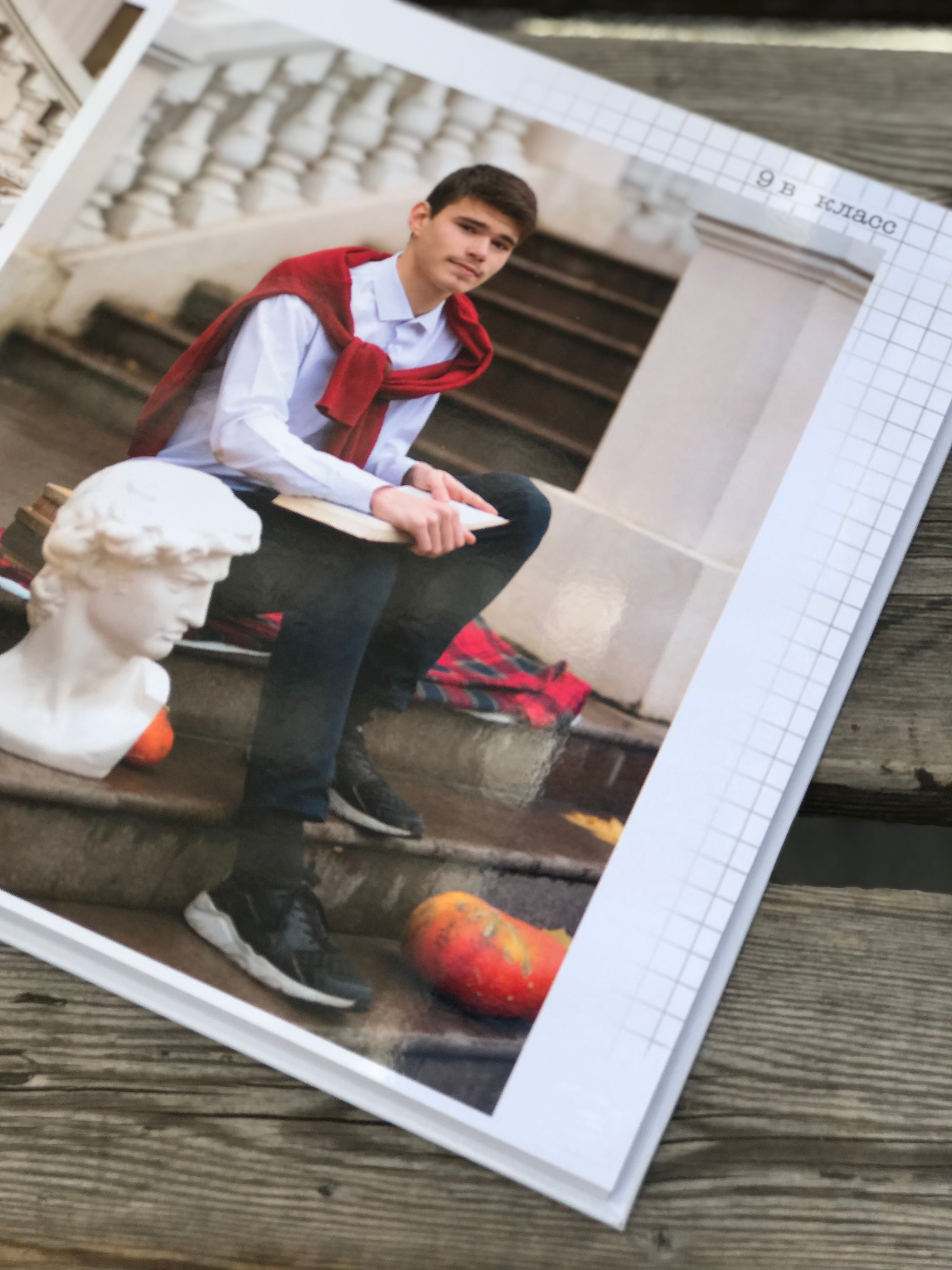 ШКОЛЬНЫЕ СЬЕМКИ старшеклассников|библиотека. Фотограф в Ростове на Дону