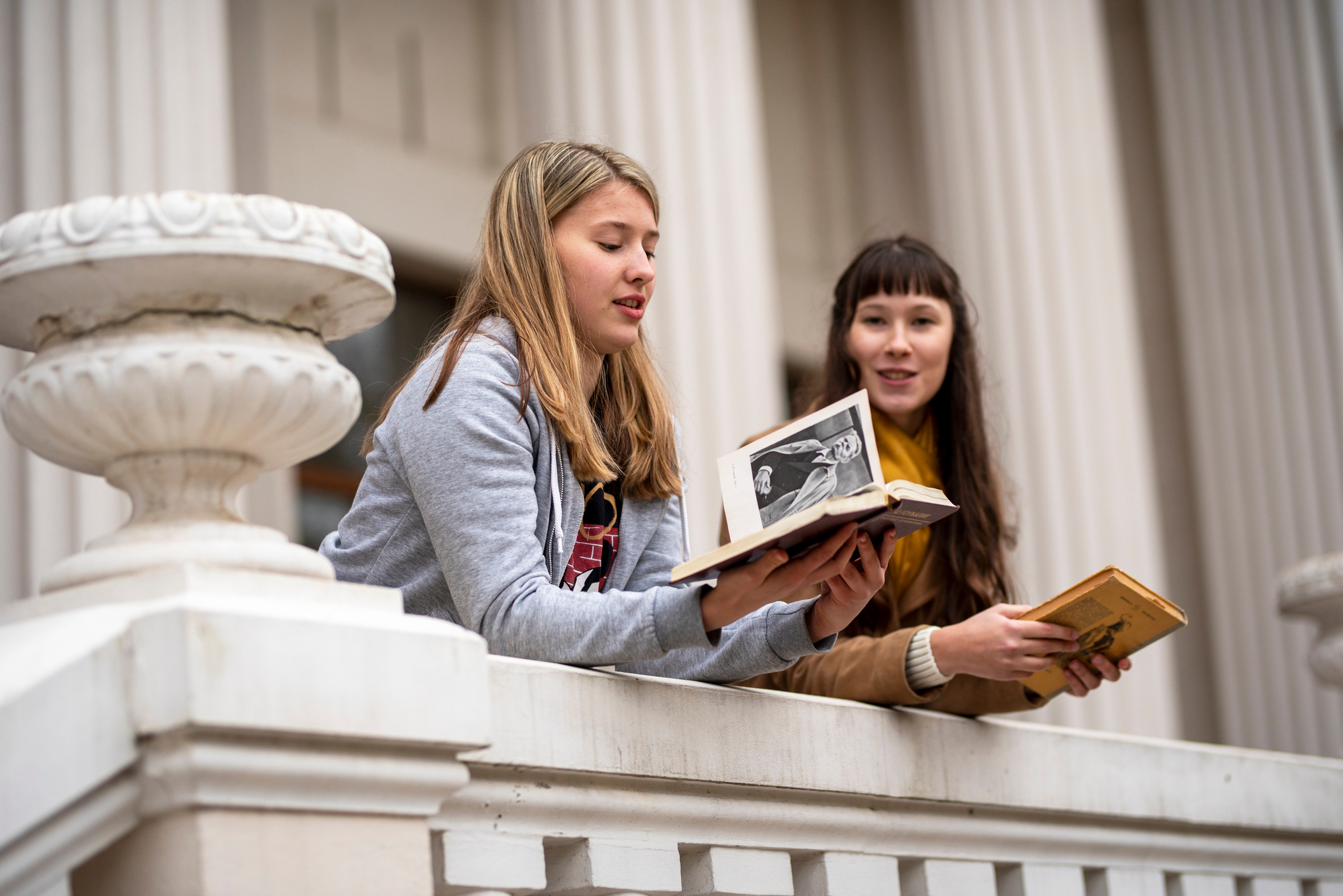 Выпускной альбом в Ростове-на -Дону и области. Фотограф в Ростове на Дону