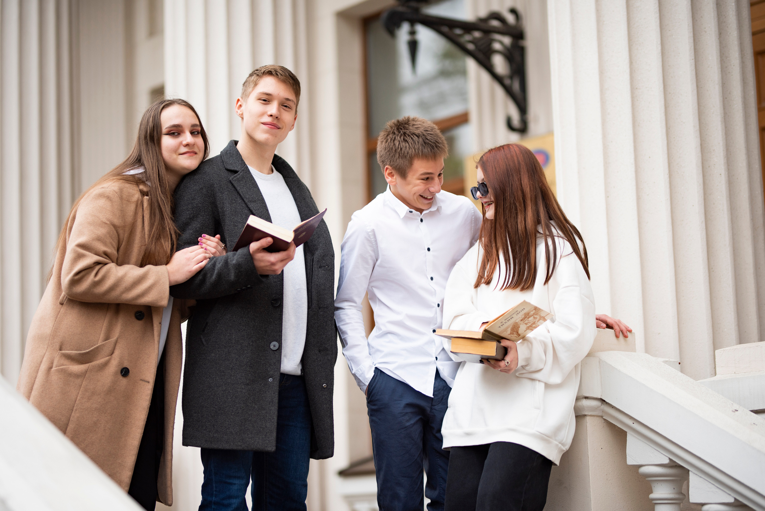 Выпускной альбом в Ростове-на -Дону и области. Фотограф в Ростове на Дону