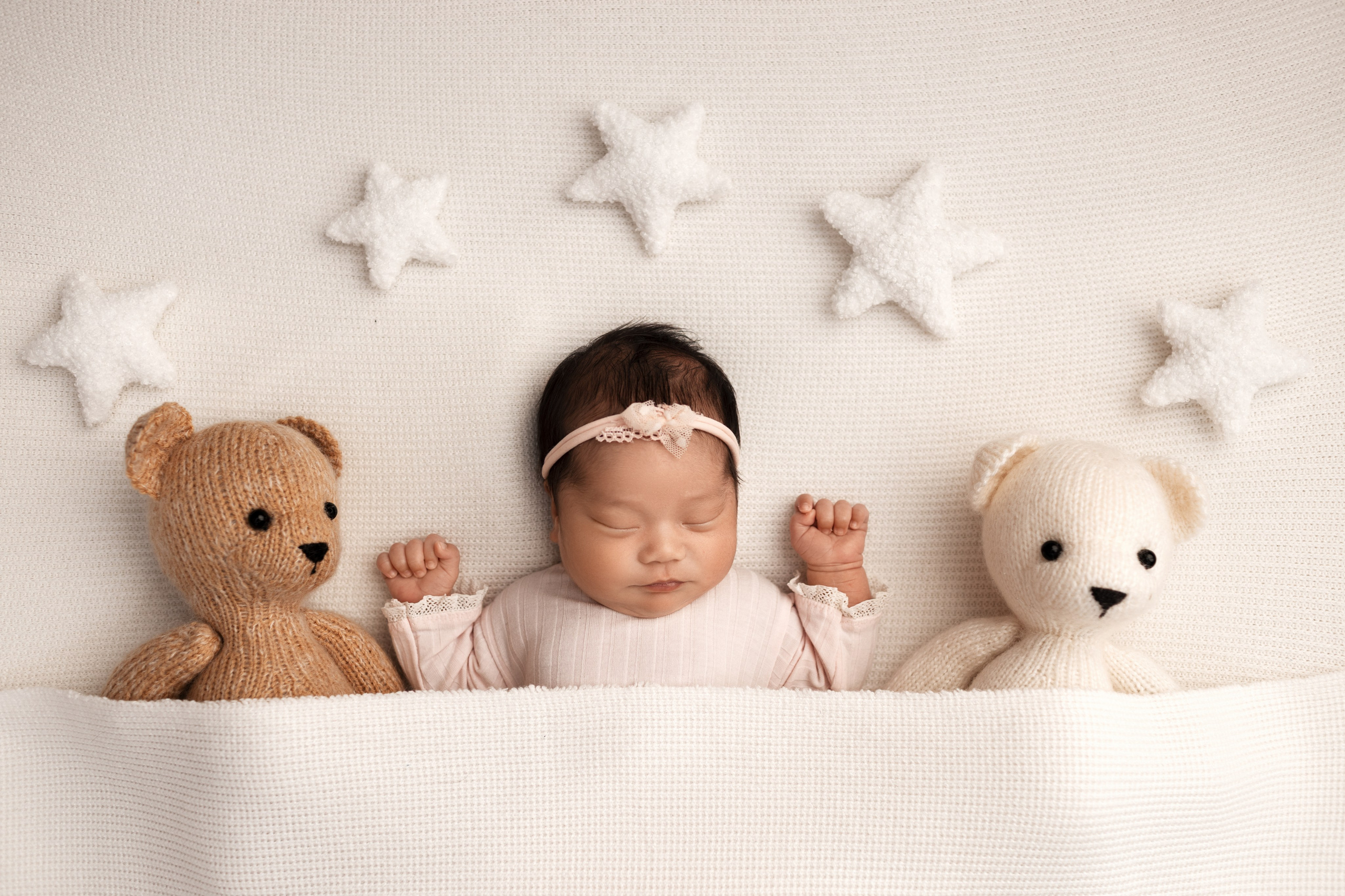 Newborn classic. Женский и newborn фотограф Айжан Шарафи в Алматы