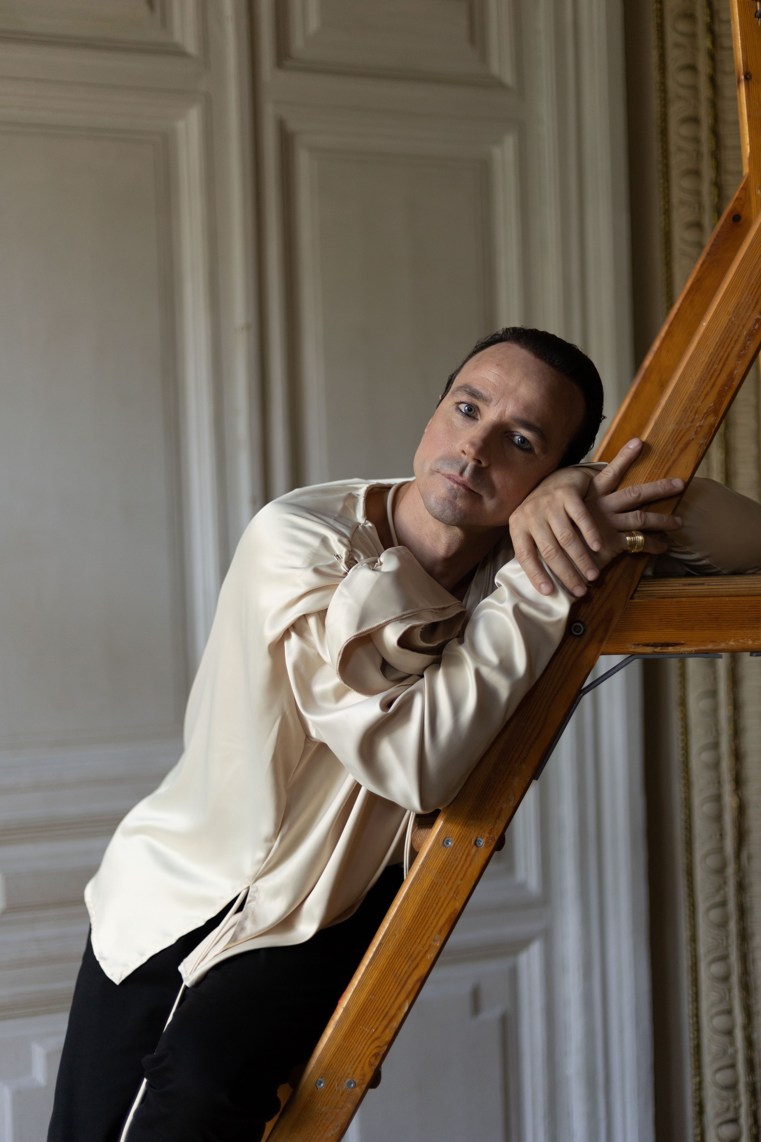 Экс-солист Большого театра Денис Медведев. Портретный и контент фотограф Москва. Татьяна Чистова