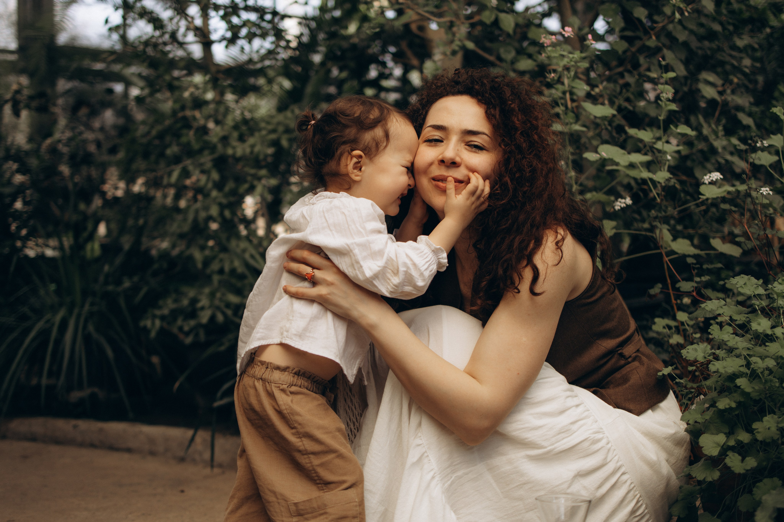 Прогулка по оранжерее. Семейный фотограф в Москве Ксения Аганина