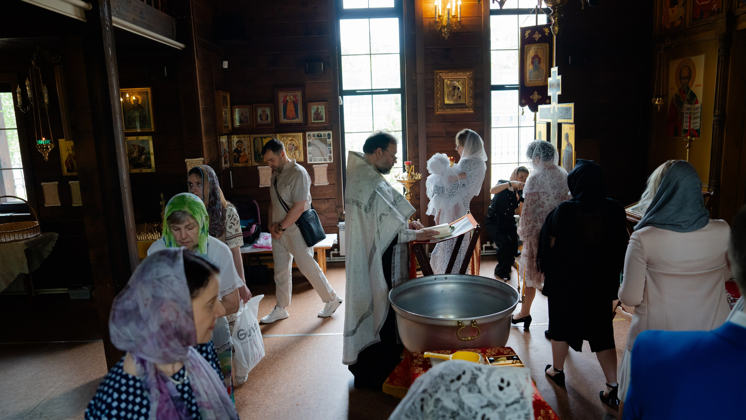 Таинство Крещения Евгении. Крамер Юлиана детский и семейный фотограф