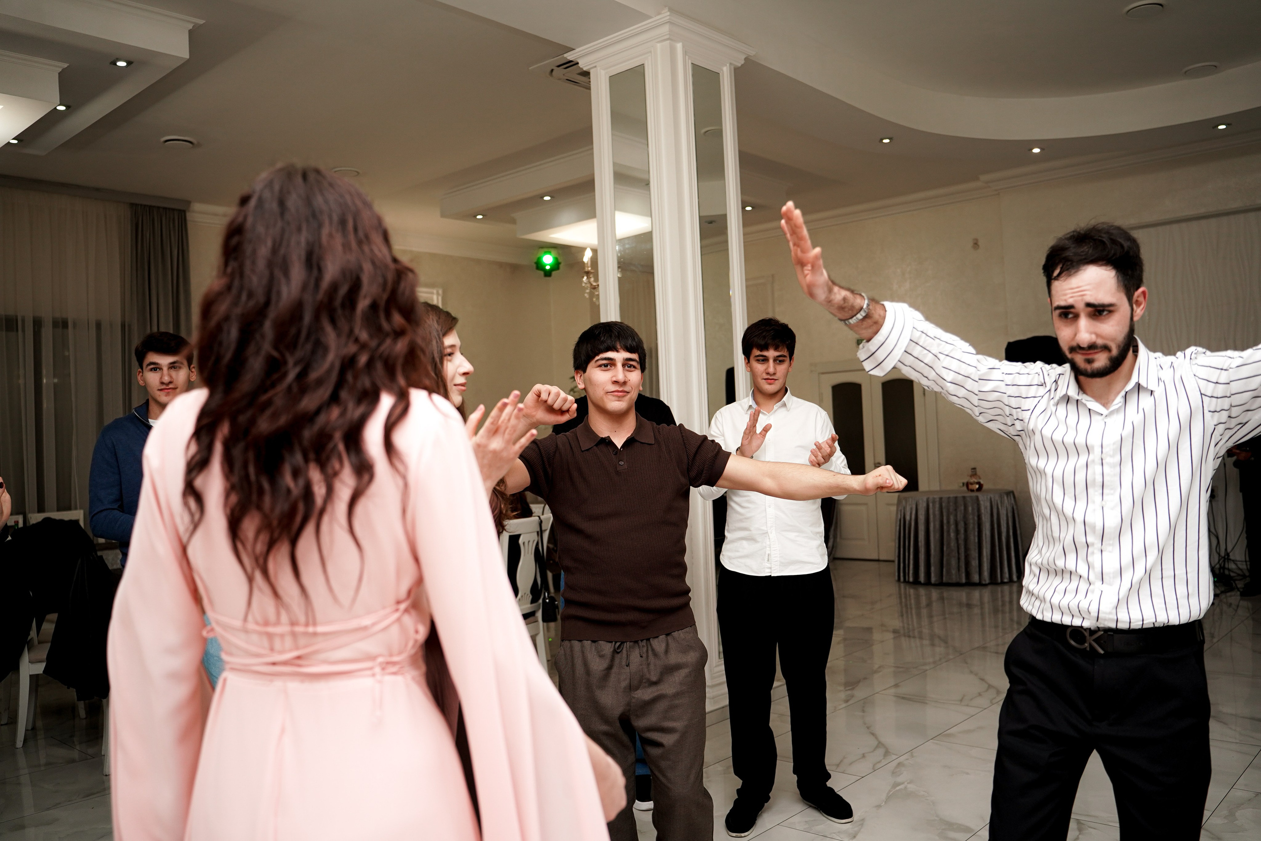 Сватовство. Свадебный фотограф в Ростове-на-Дону. Таинство Крещения и Венчания, семейные фотосессии. Алёна Чёботова