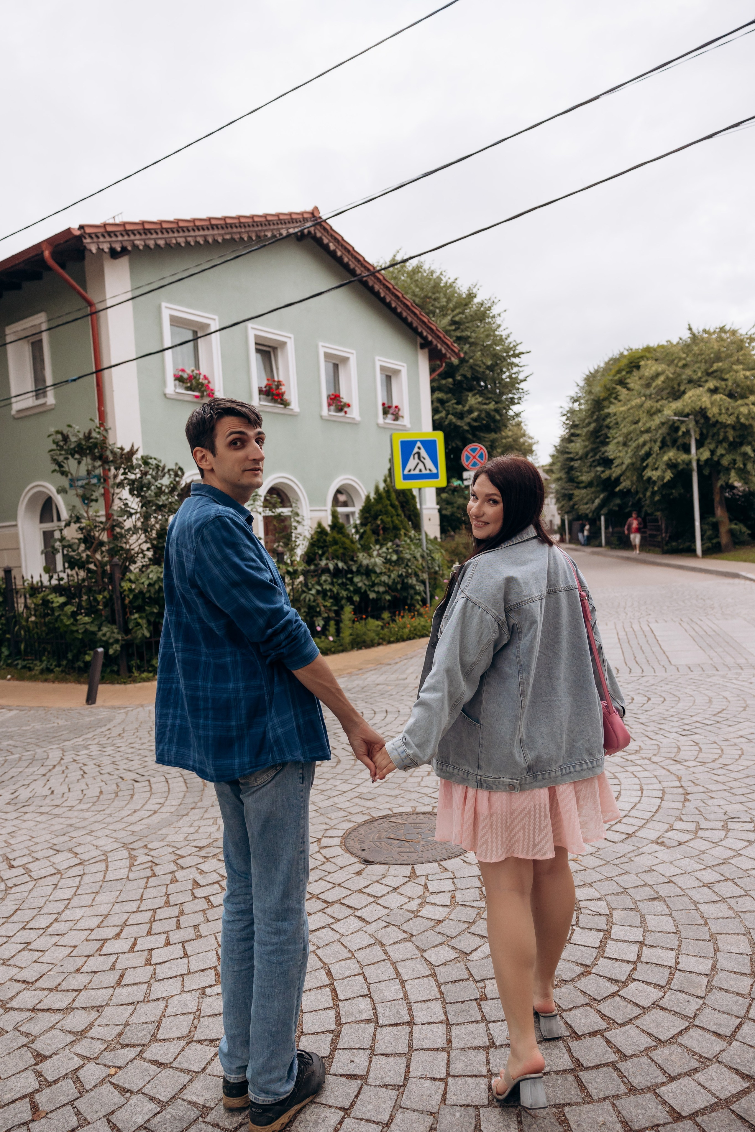 Городская прогулка Зеленоградск. Фотограф в Калининграде свадебная фотография, репортажная, фотосессии