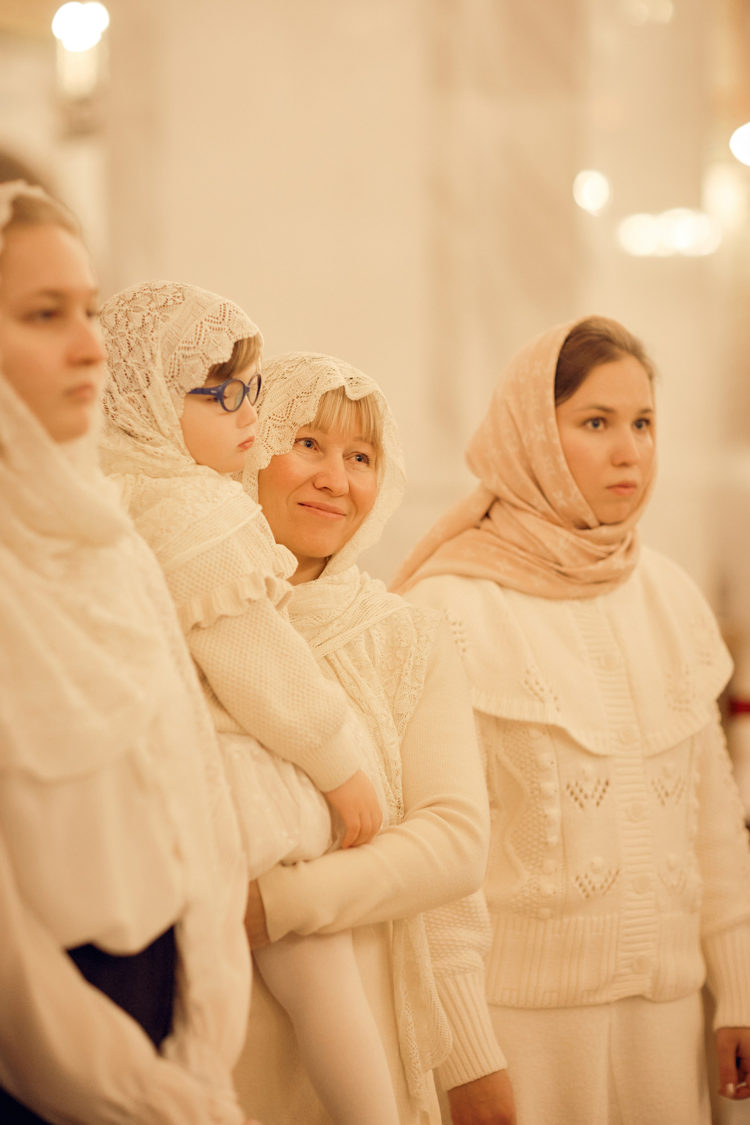 Таинство Крещения. Фотограф Москва|Ясенево Яна Новокрещенных