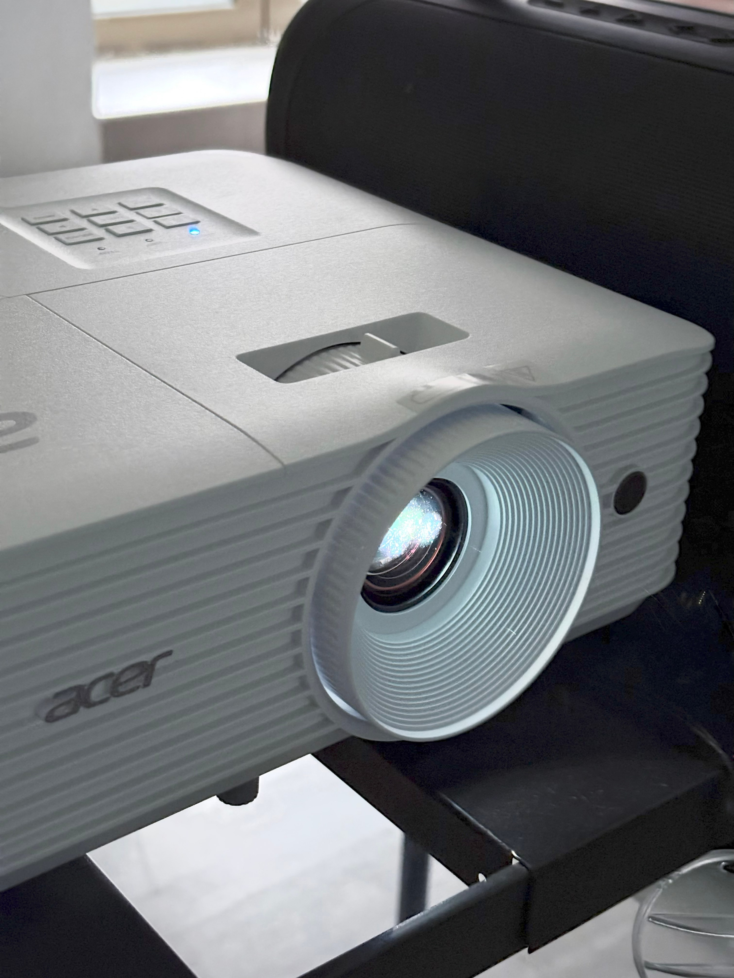 Современное оборудование в нашей студии и очень много реквизита. Фотостудия LUNA — аренда циклорамы и фотозон в Екатеринбурге