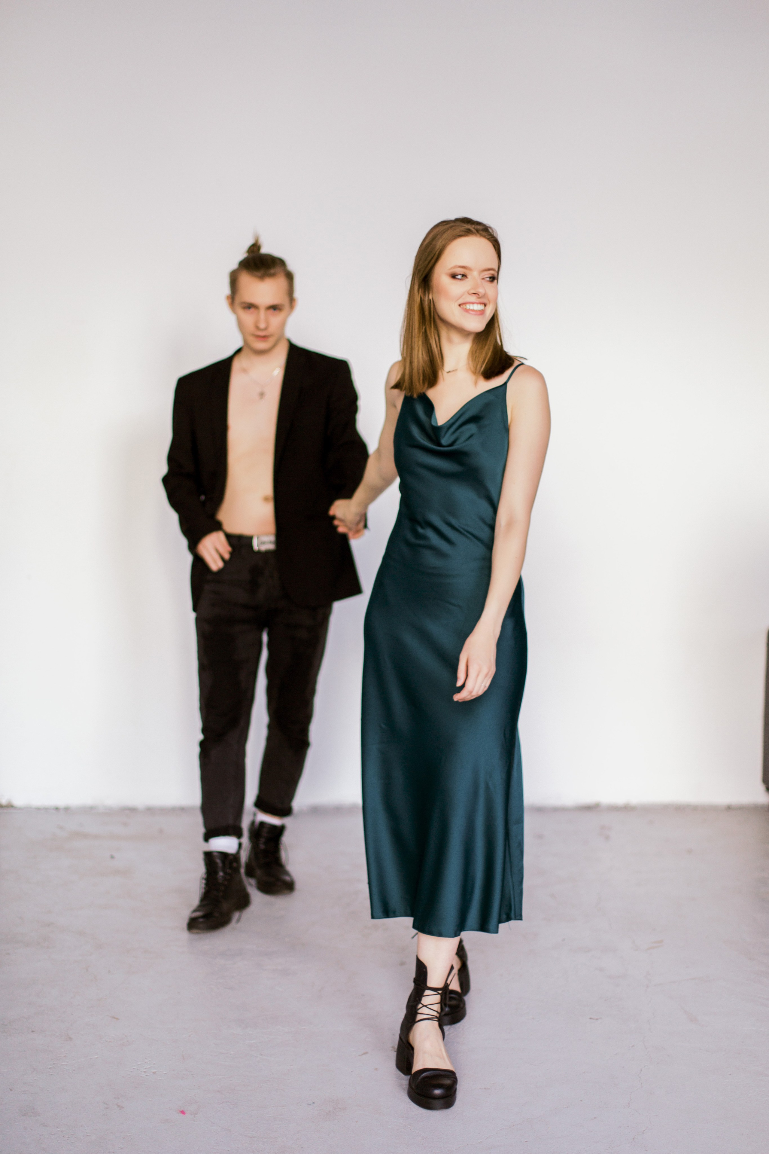 Лавстори в студии. Портреты студия Москва. Модельные тесты. Lovestory студия в Москве. Женсий фотограф