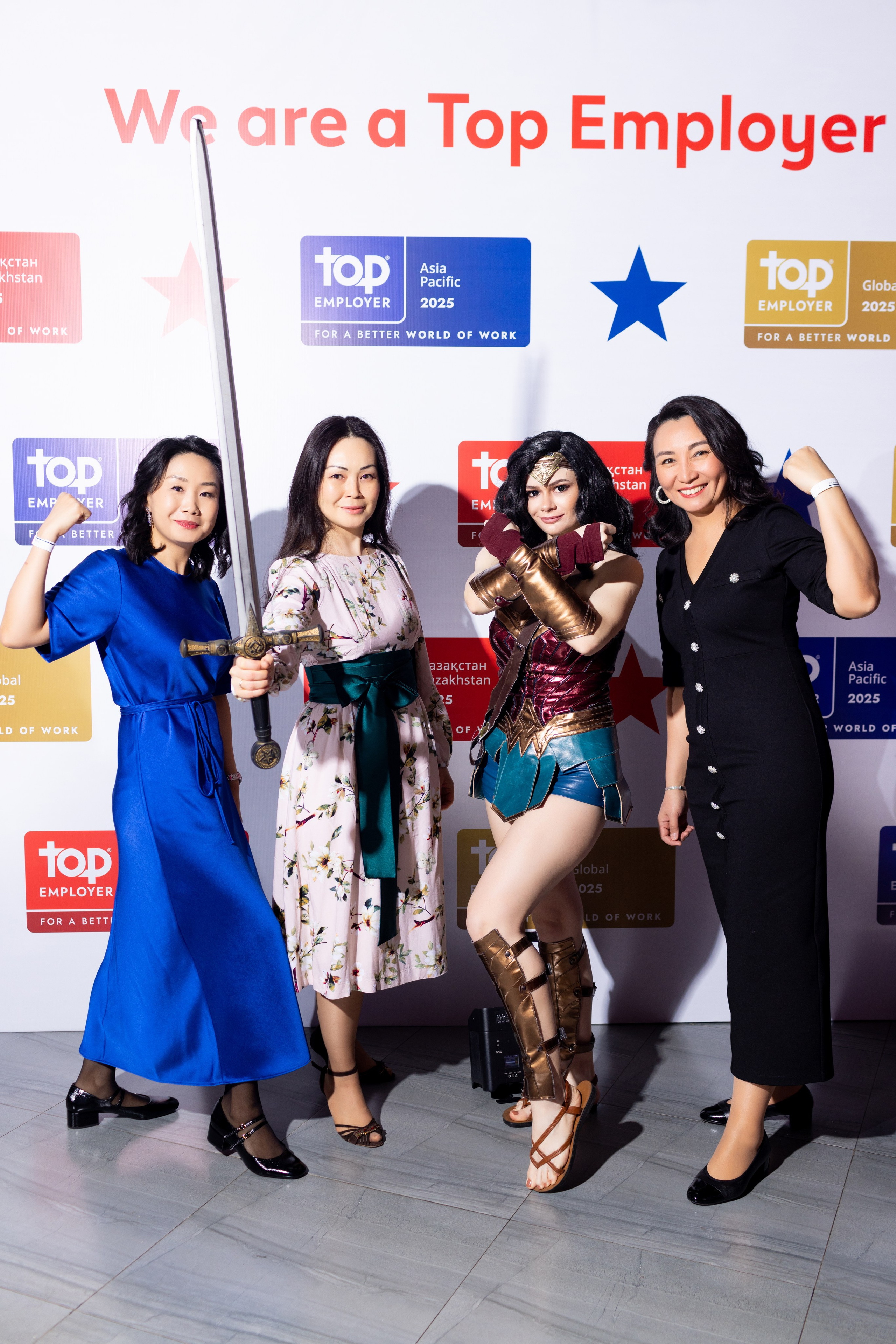 New Year BAT Event. Кристина Шнайдер репортажный фотограф Алматы