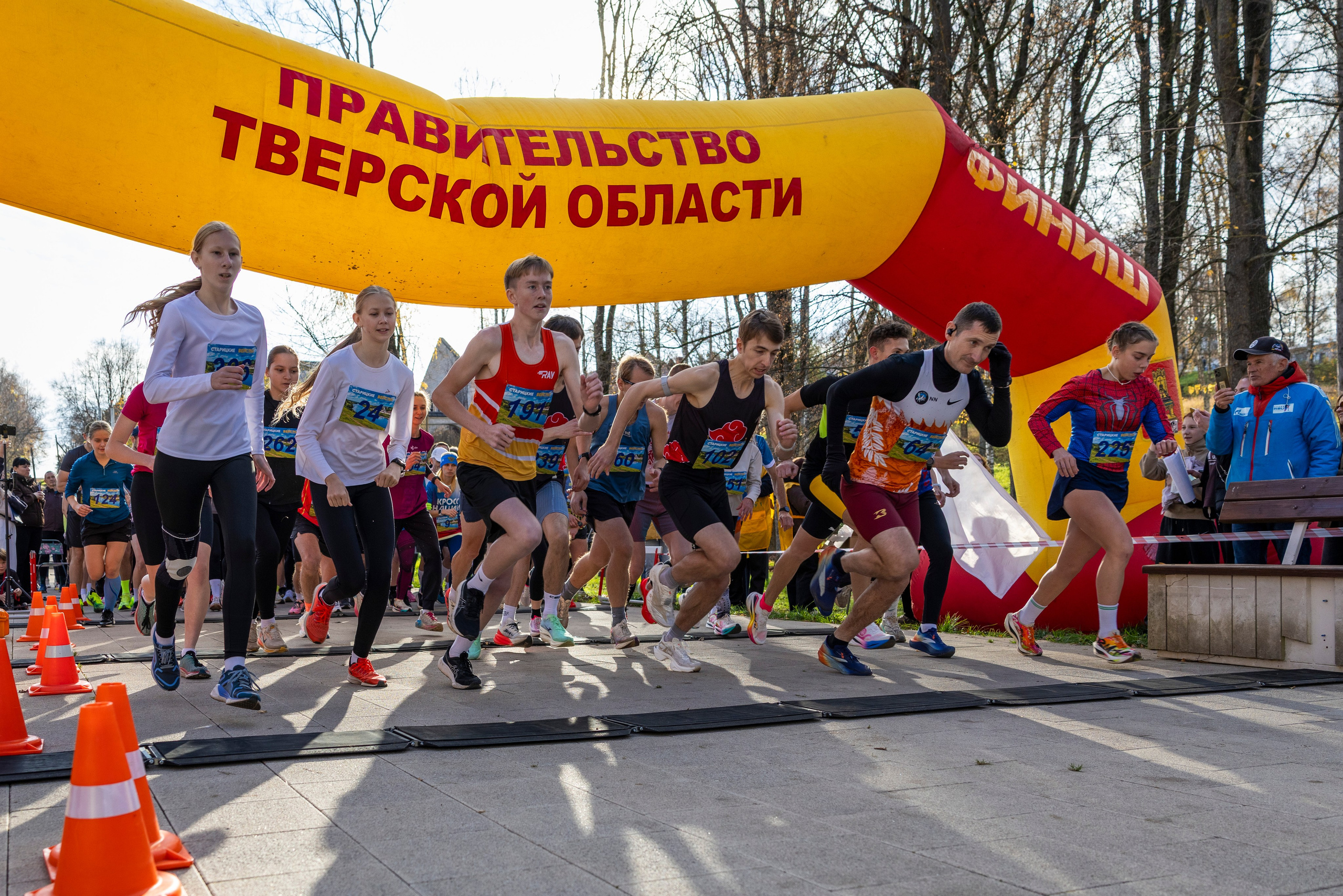 Старицкие версты, 24.10.26. Фотограф Сергей Ловкий