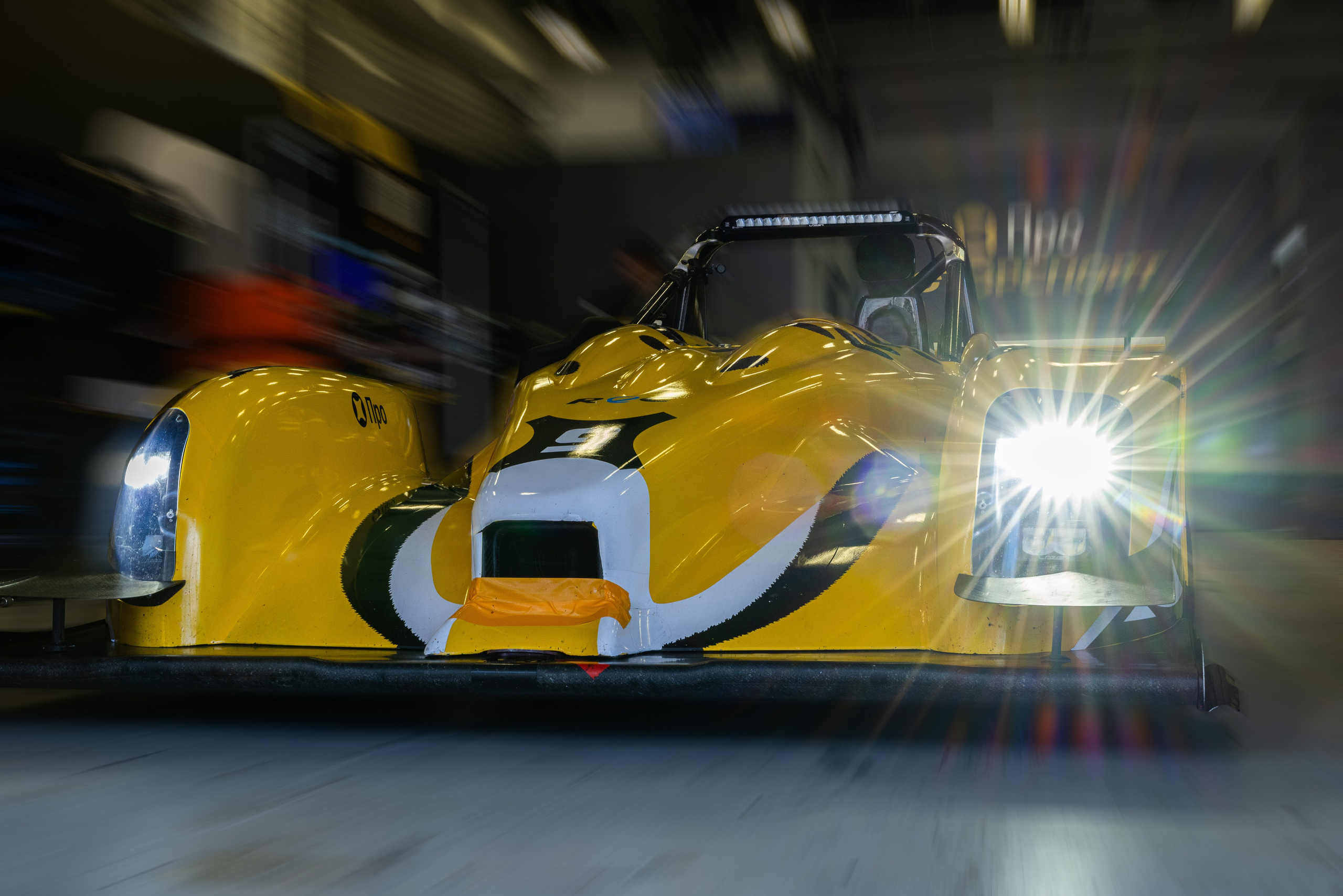 500 верст на Moscow Raceway. Фотограф Сергей Ловкий