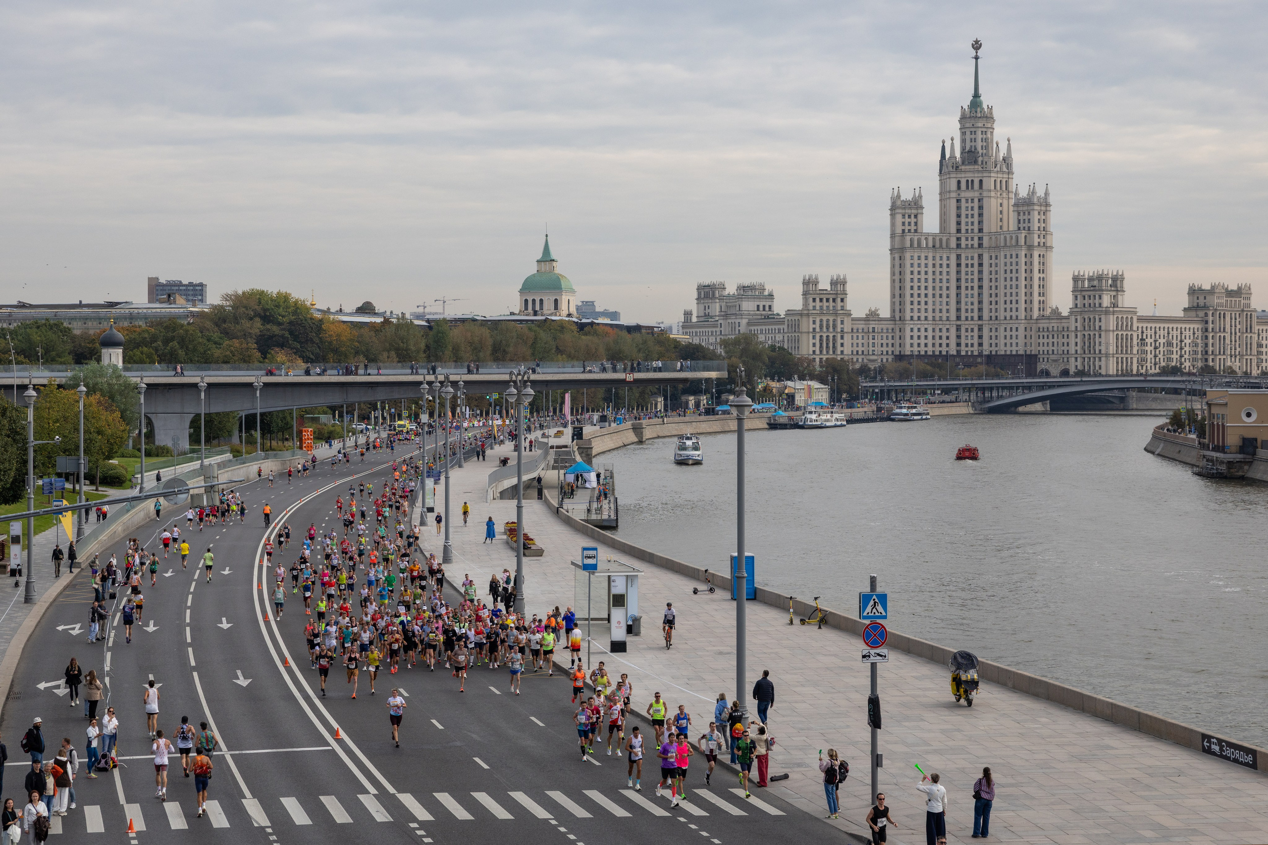 42,2 Московский марафон, 27.09.26. Фотограф Сергей Ловкий