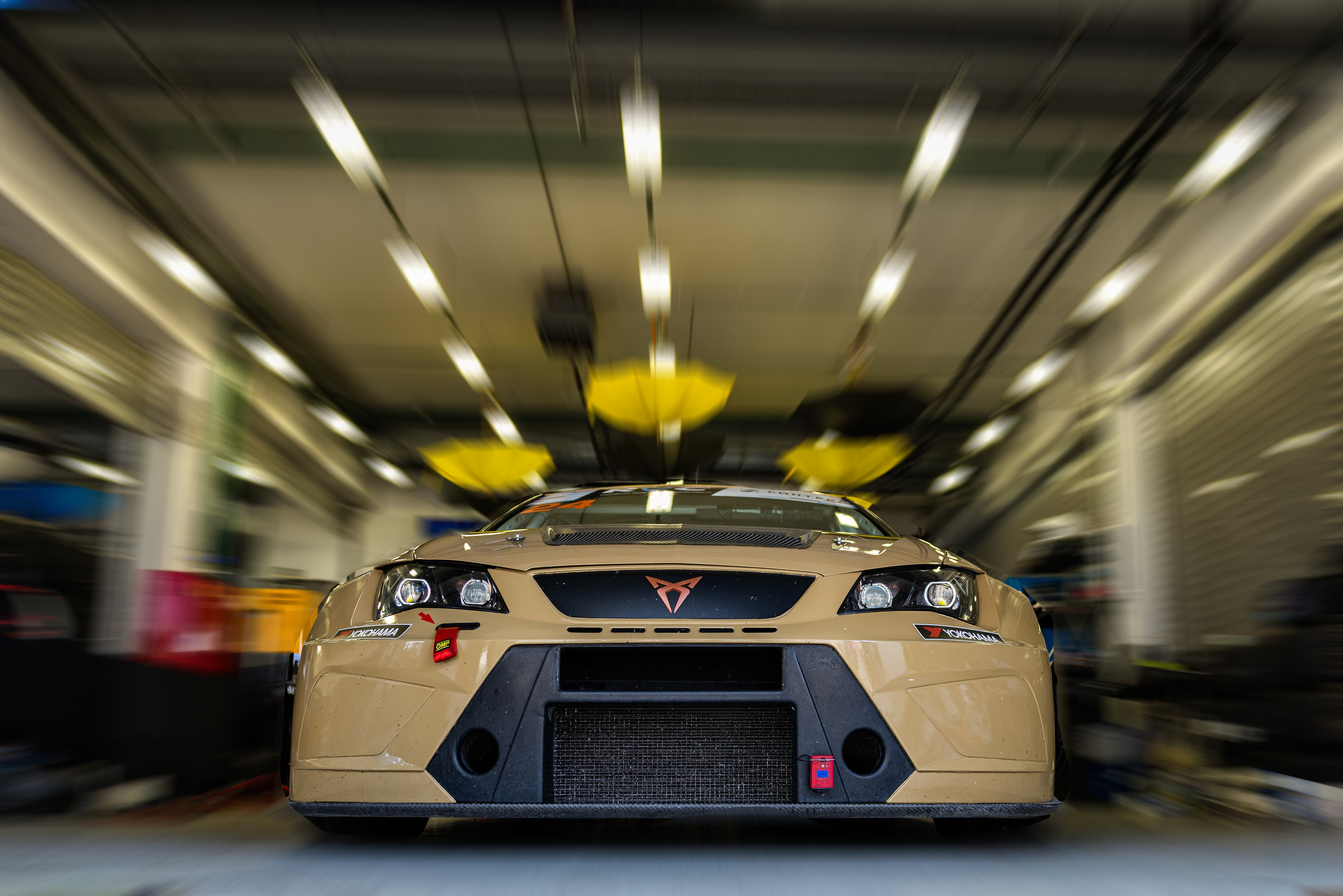 500 верст на Moscow Raceway. Фотограф Сергей Ловкий