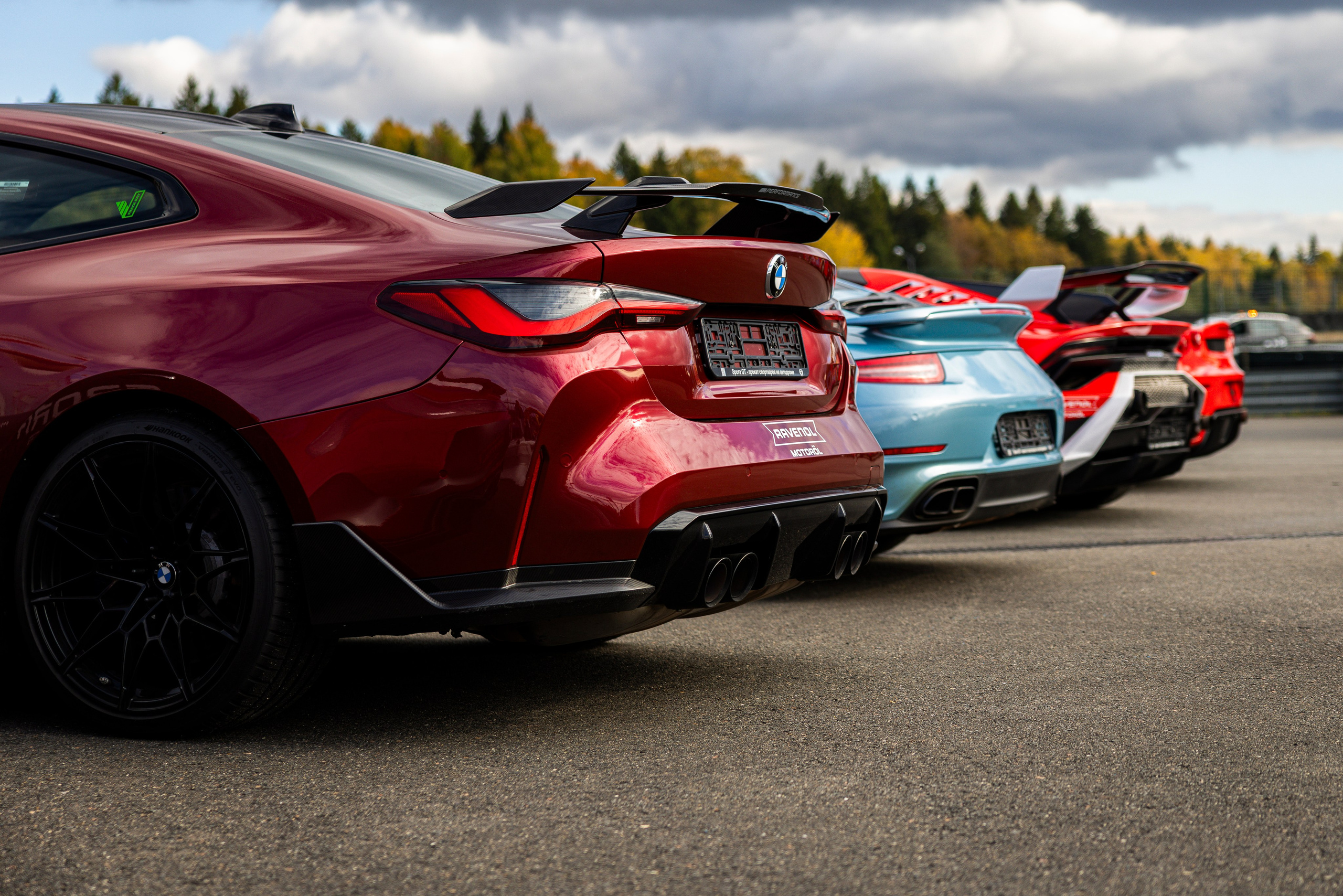 500 верст на Moscow Raceway. Фотограф Сергей Ловкий
