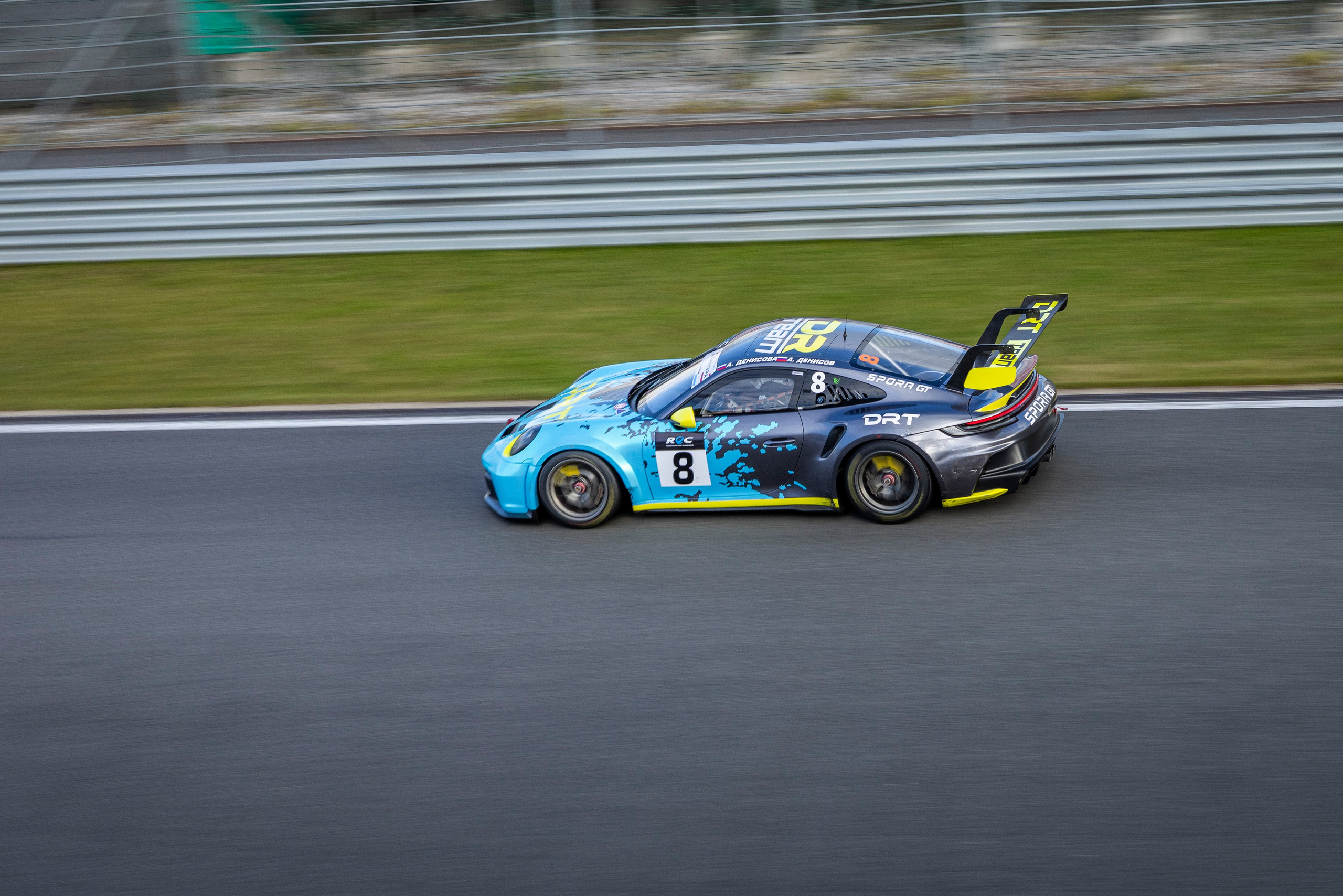 500 верст на Moscow Raceway. Фотограф Сергей Ловкий