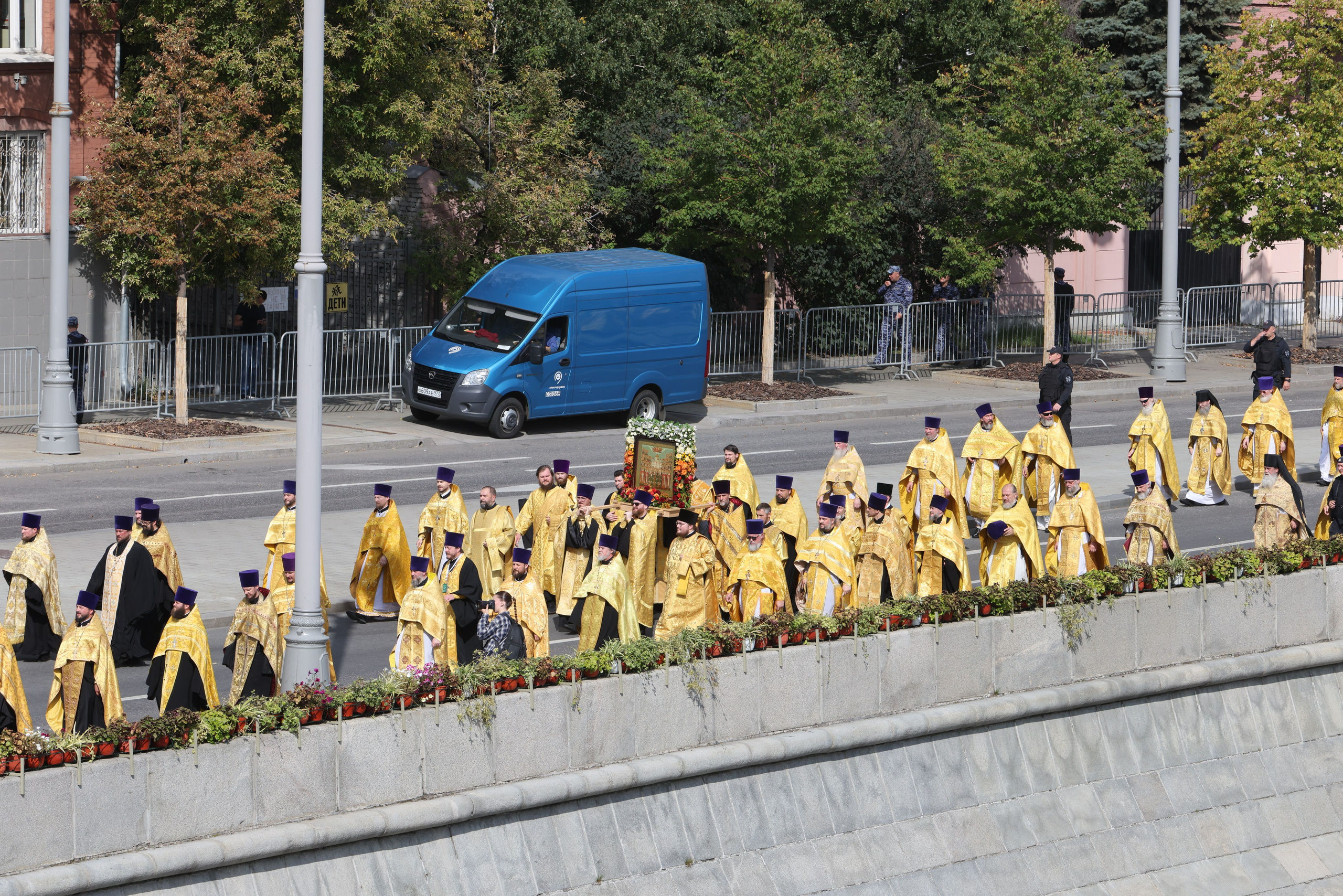 Общегородской Крестный ход. Фотограф Сергей Ловкий