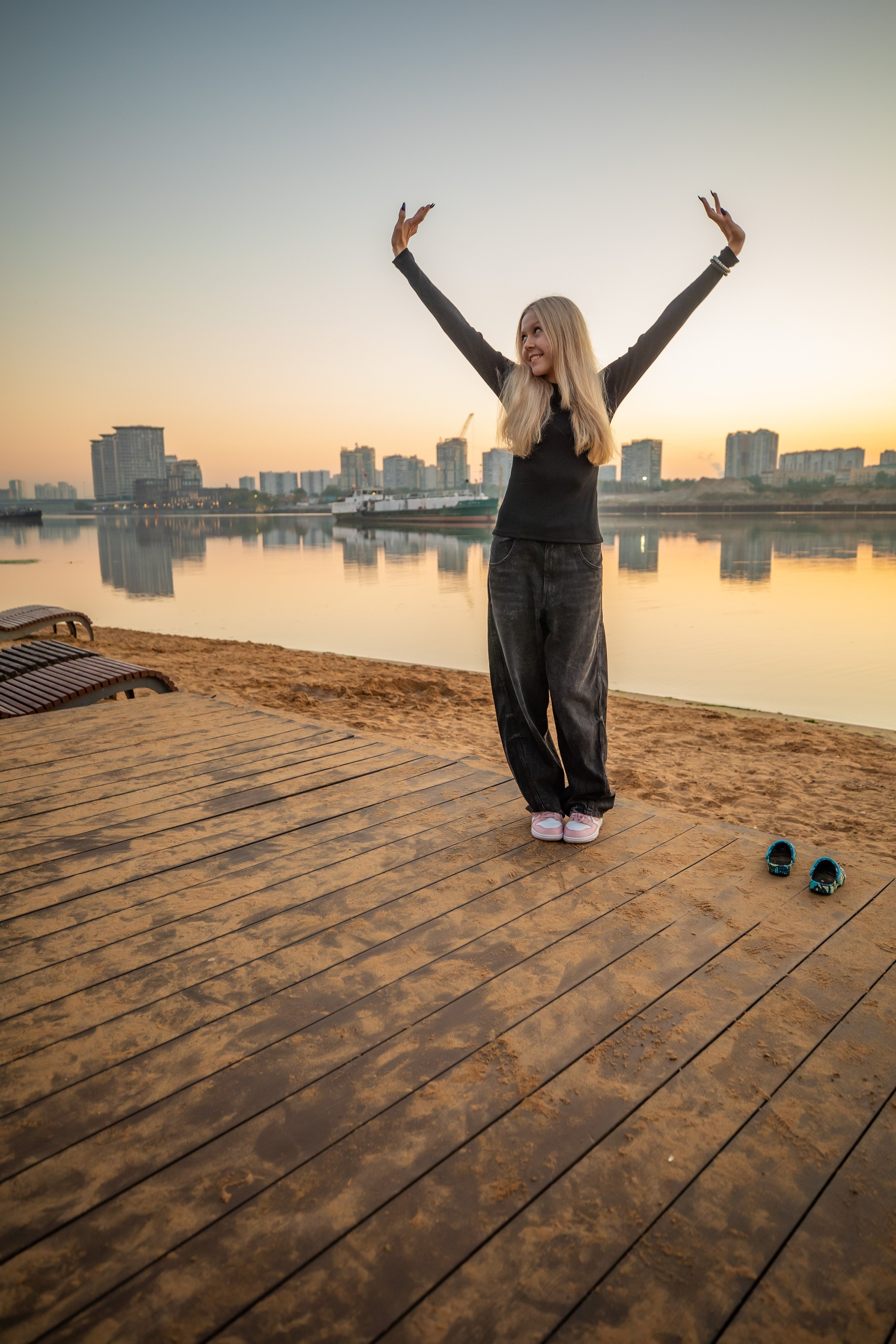 ТУШИНОГИ в последний летний рассвет 31.08.24. Фотограф Сергей Ловкий