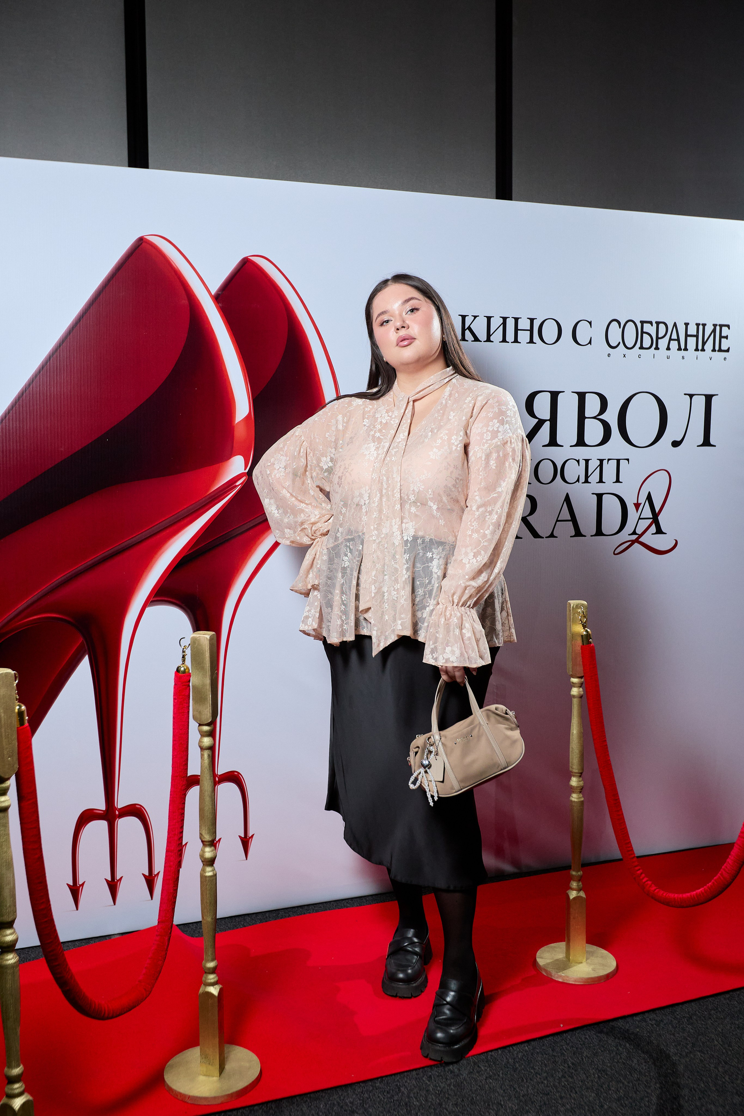 СОБРАНИЕ х ДЬЯВОЛ НОСИТ PRADA 2. СВОИ. ФОТООТЧЕТЫ-СОБЫТИЯ-МЕСТА
