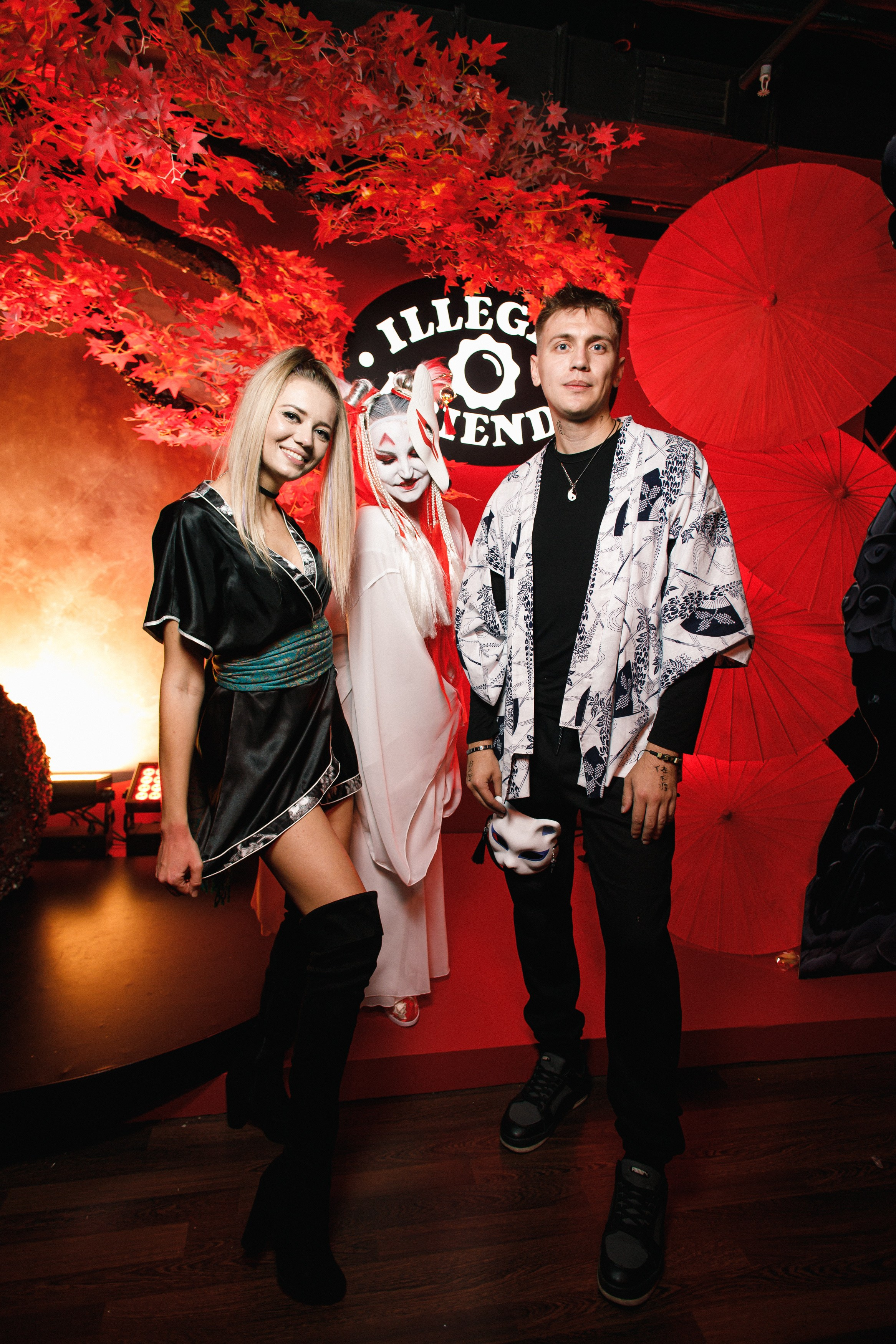 ILLEGAL FRIENDS | ASIA. СВОИ. ФОТООТЧЕТЫ-СОБЫТИЯ-МЕСТА