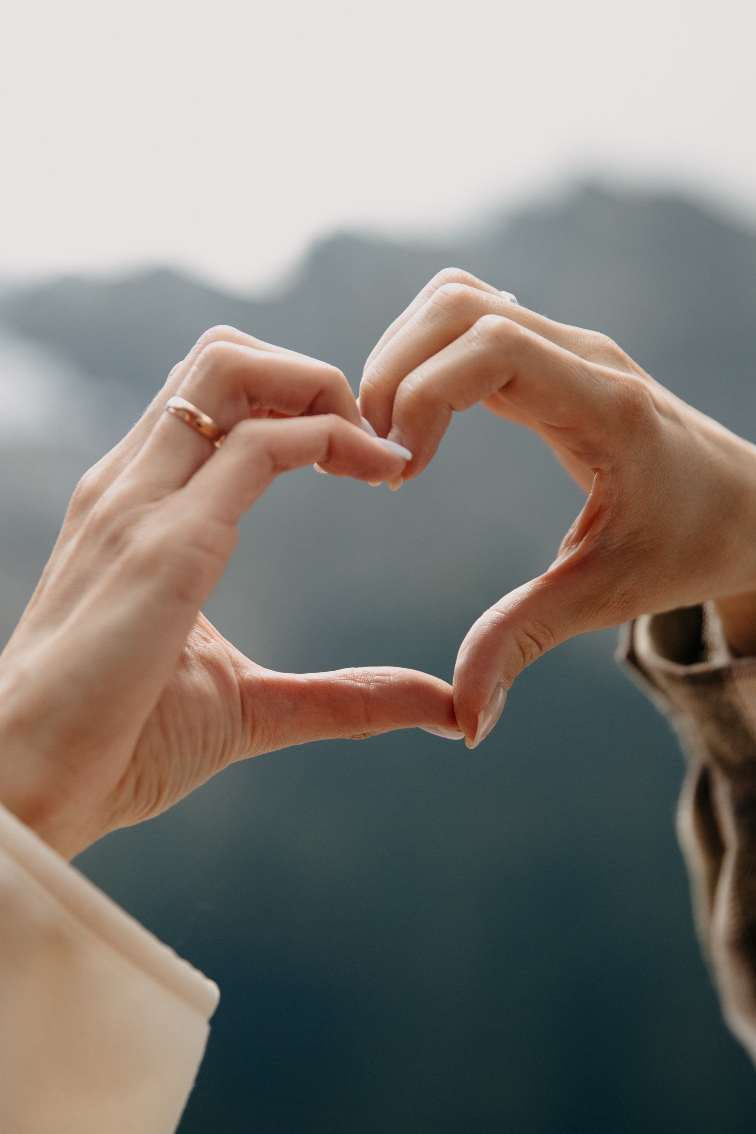 Юля с семьей, Домбай. Портфолио