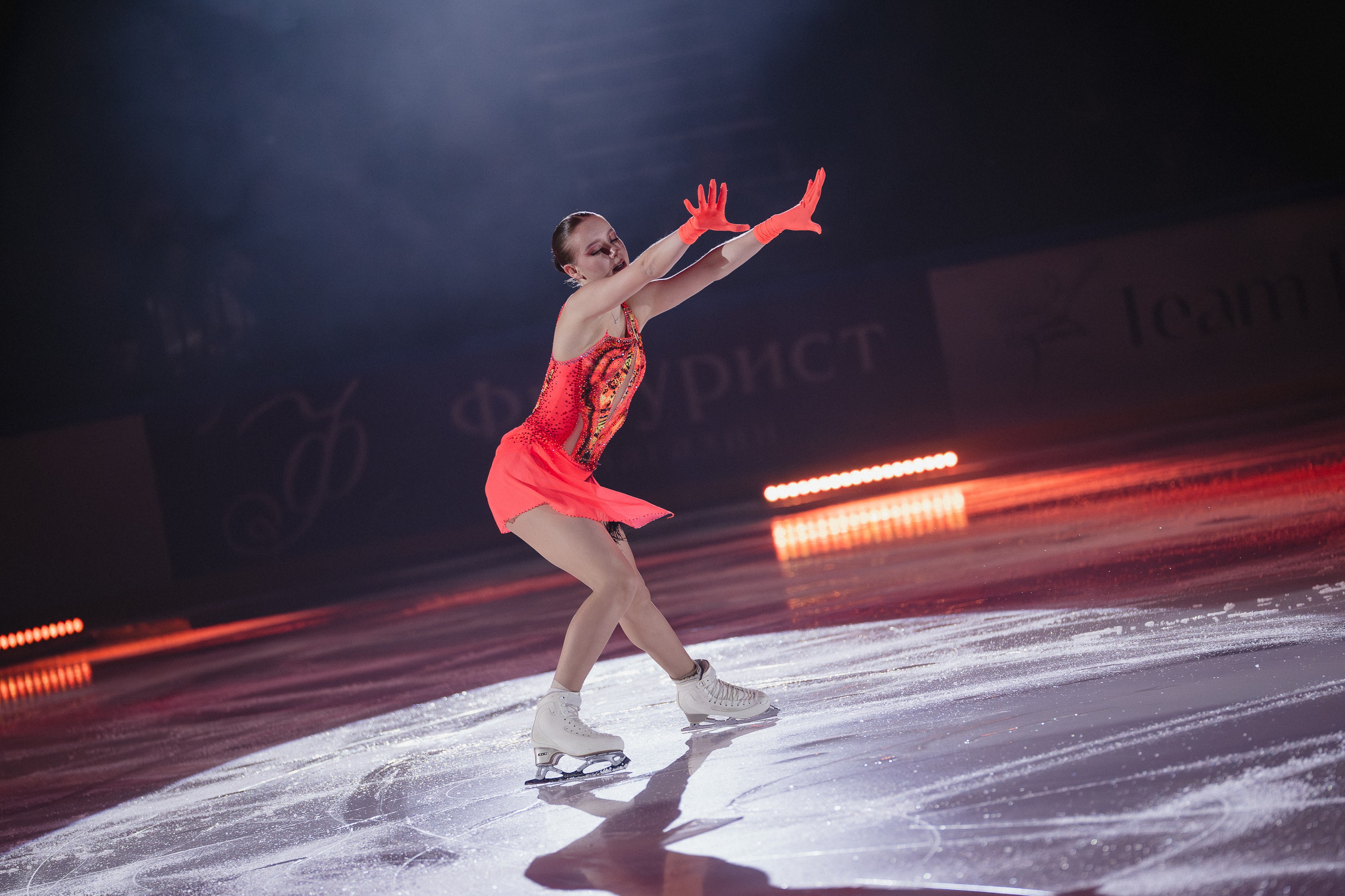 Шоу Этери Тутберидзе в Новосибирске. Воробьева Ксения — Спортивный и танцевальный фотограф Новосибирск