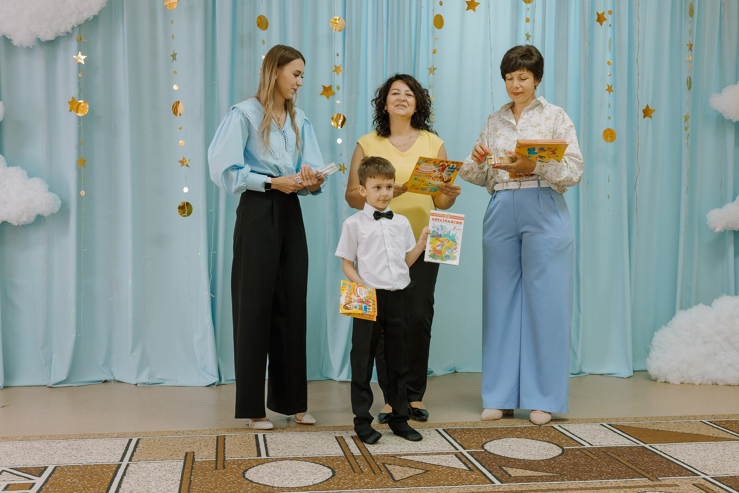 Выпускной в ДС -29. Выпускные альбомы Натальи Бутко: Новороссийск, Анапа, Геленджик