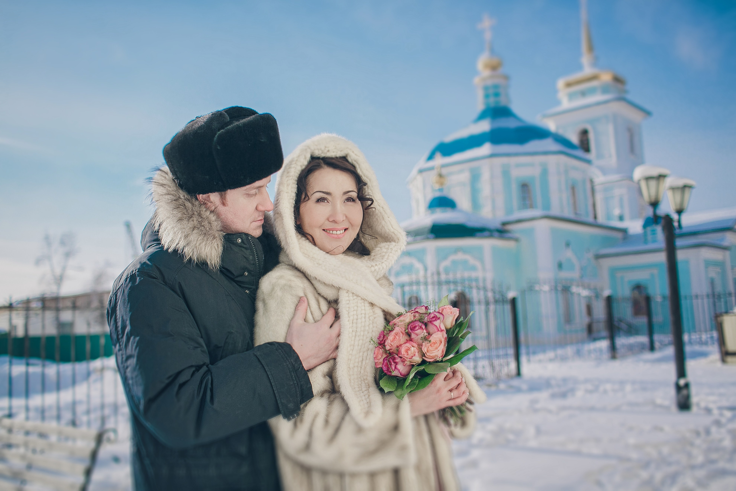 Зимнее свадебное фото. Фотограф Надежда Куин, Якутск