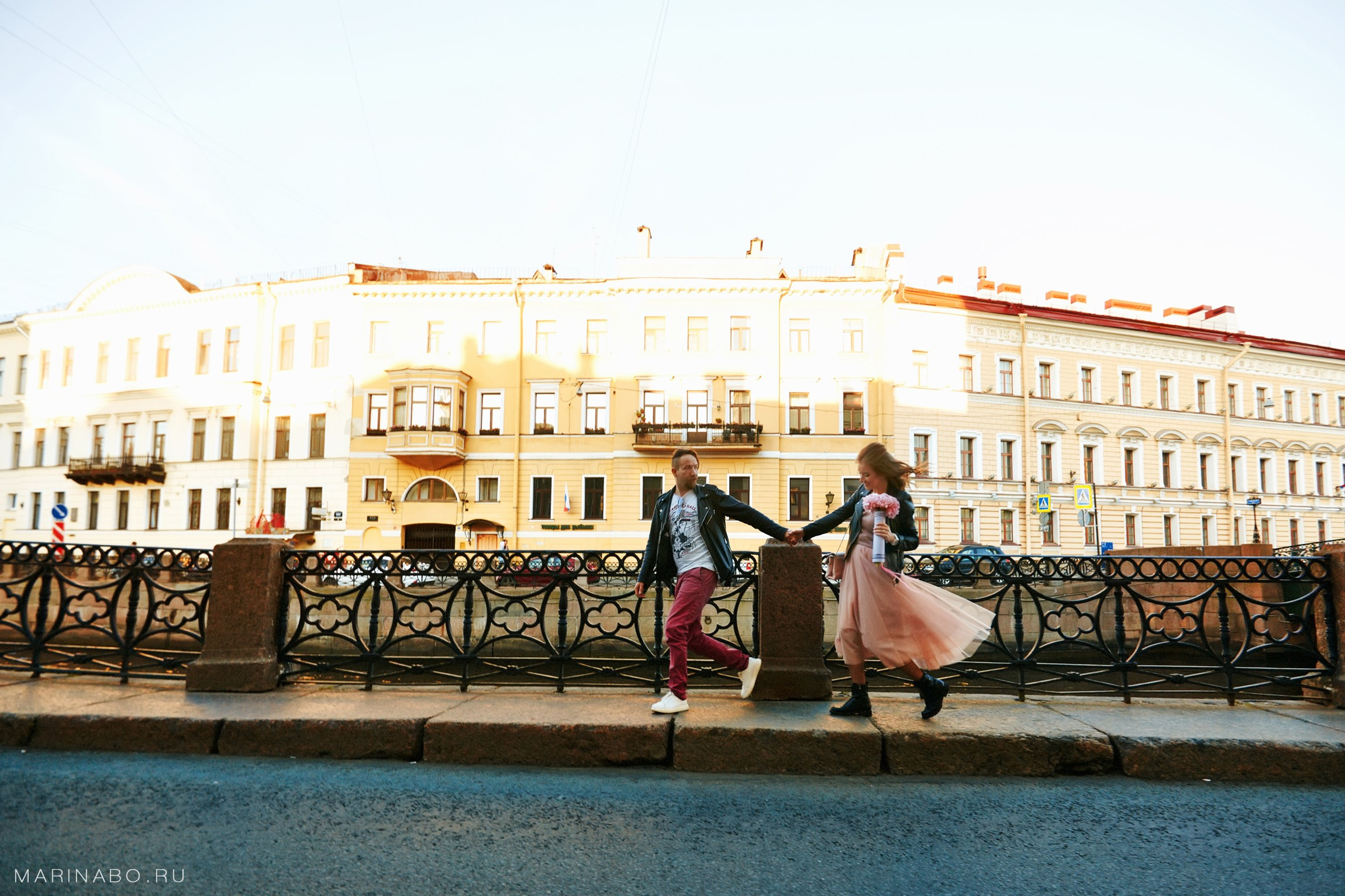 Леша и Оля - прогулочная фотосъемка в Санкт-Петербурге. Семейный Lifestyle фотограф в Санкт-Петербурге Марина Бокшицкая