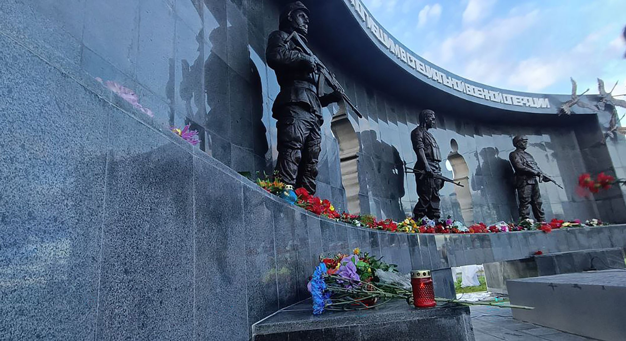 Открытие мемориального комплекса. Фотограф широкого профиля Чита-Цасучей